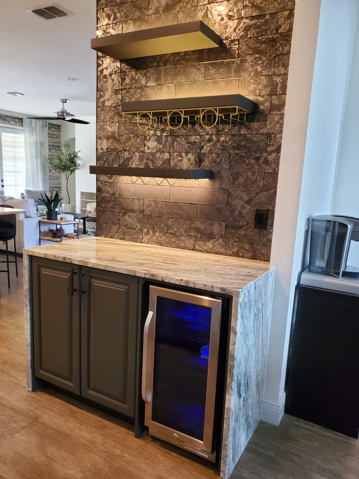 Commercial Beverage Refrigerator, 24.5 Inch 15 Cu. Ft. Drink Fridge, Display Refrigerator with Glass Door, Commercial Display Fridge with 4 Adjustable Shelves, for Shops, Restaurants, Bars customer photo 2
