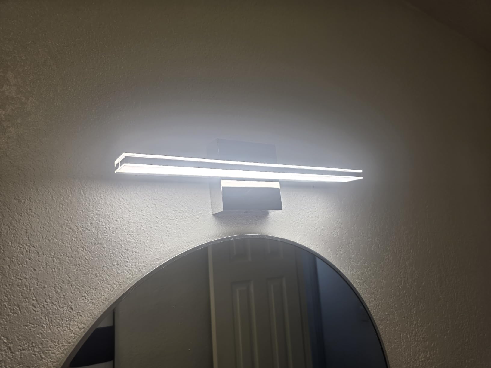LED Modern Bathroom Vanity Light Fixtures 24W Dimmable 5CCT LED Vanity Light Bar Over Mirror Matte Black Wall Light for Bathroom 31.5 inch Long customer photo 2