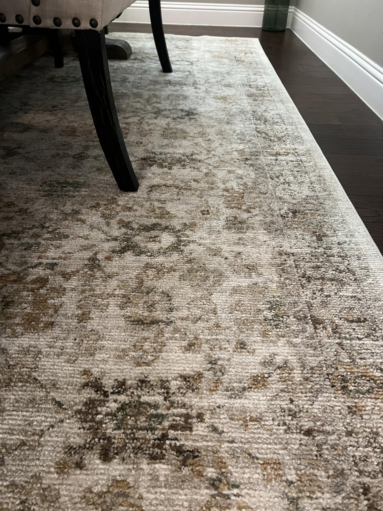 Loloi Magnolia Home Pace Taupe/Wheat 7'-10