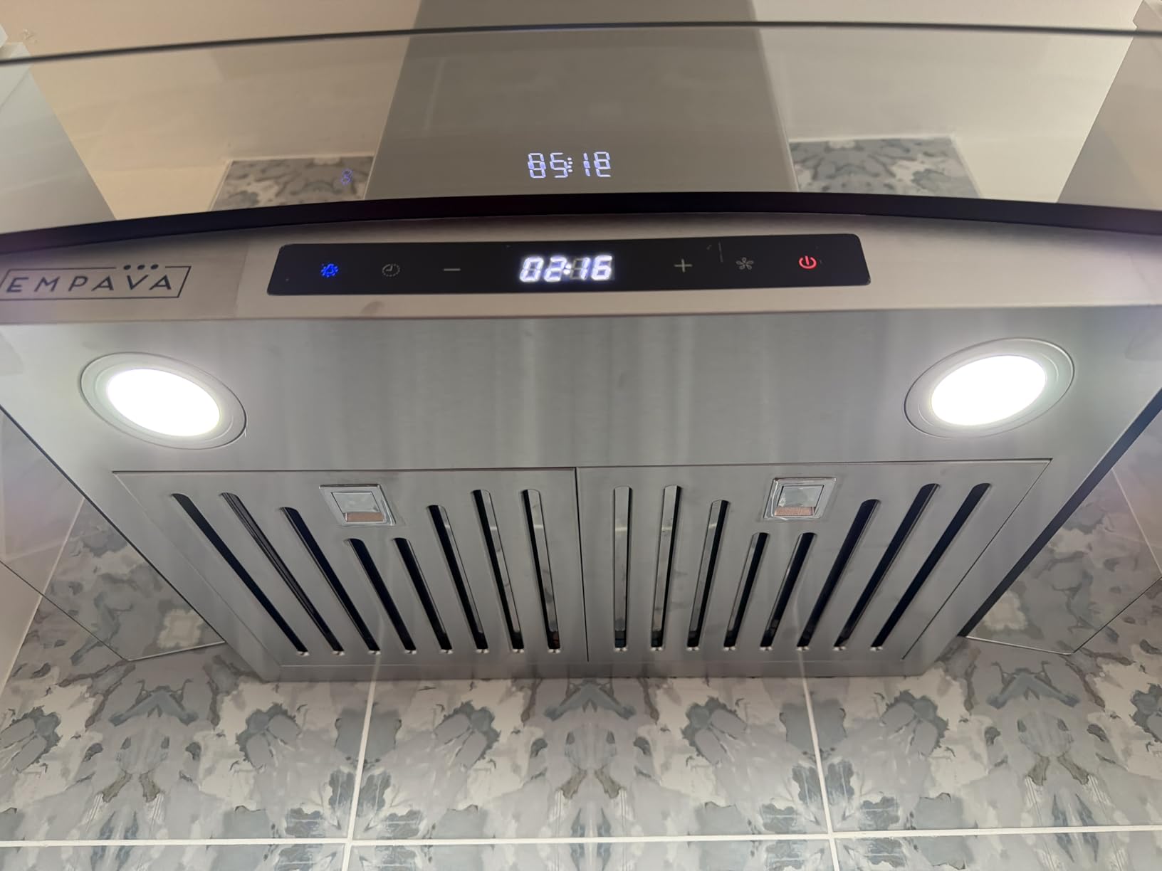 Empava 30-Inch Wall Mount Range Hood, Stainless Steel Kitchen Vent | 400CFM, 3-speed control, LED light. Ductless ready customer photo 2