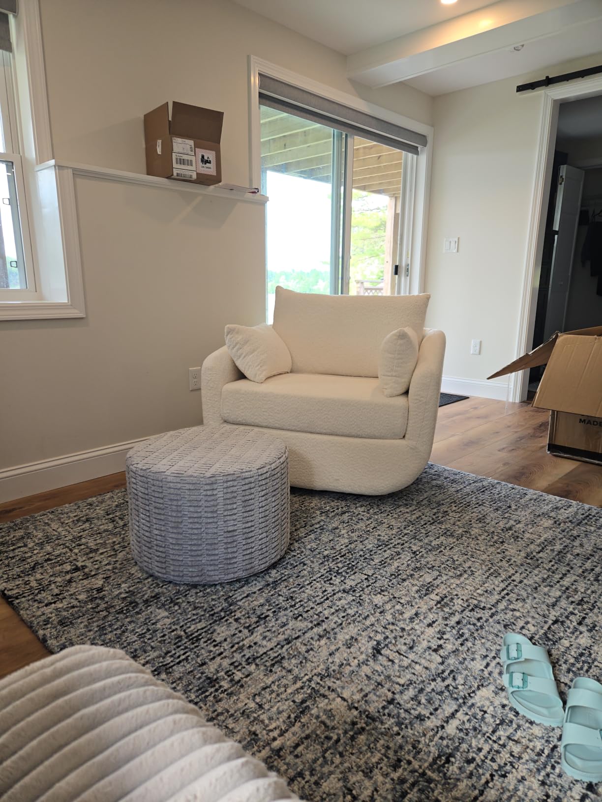 360° Swivel Accent Armchair, 39.3