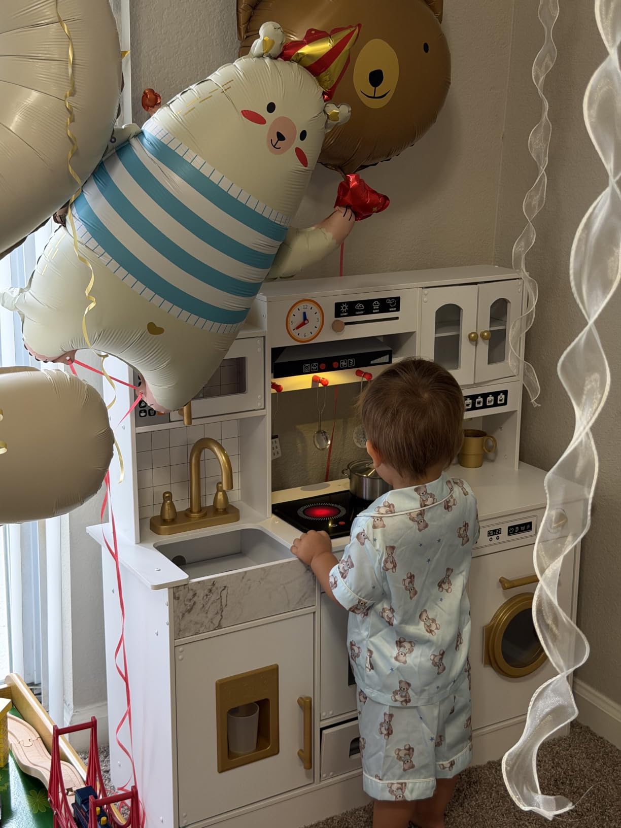 BIERUM Wooden Play Kitchen for Kids Ages 3-8 with Lights & Sounds (White) | with 7 Real Appliances & 16 Accessories customer photo 2