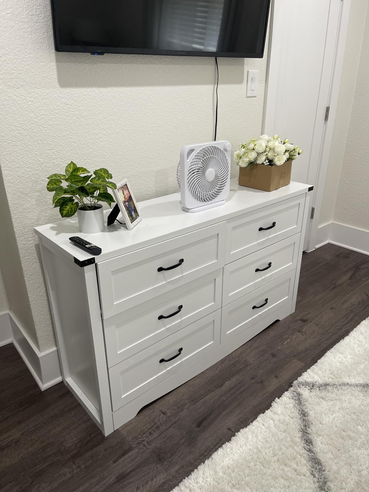 BORNOON Tall 6-Drawer Dresser for Bedroom, Modern Wooden Chest of Drawers with Metal Handles, Anti-Tipping Design customer photo 2