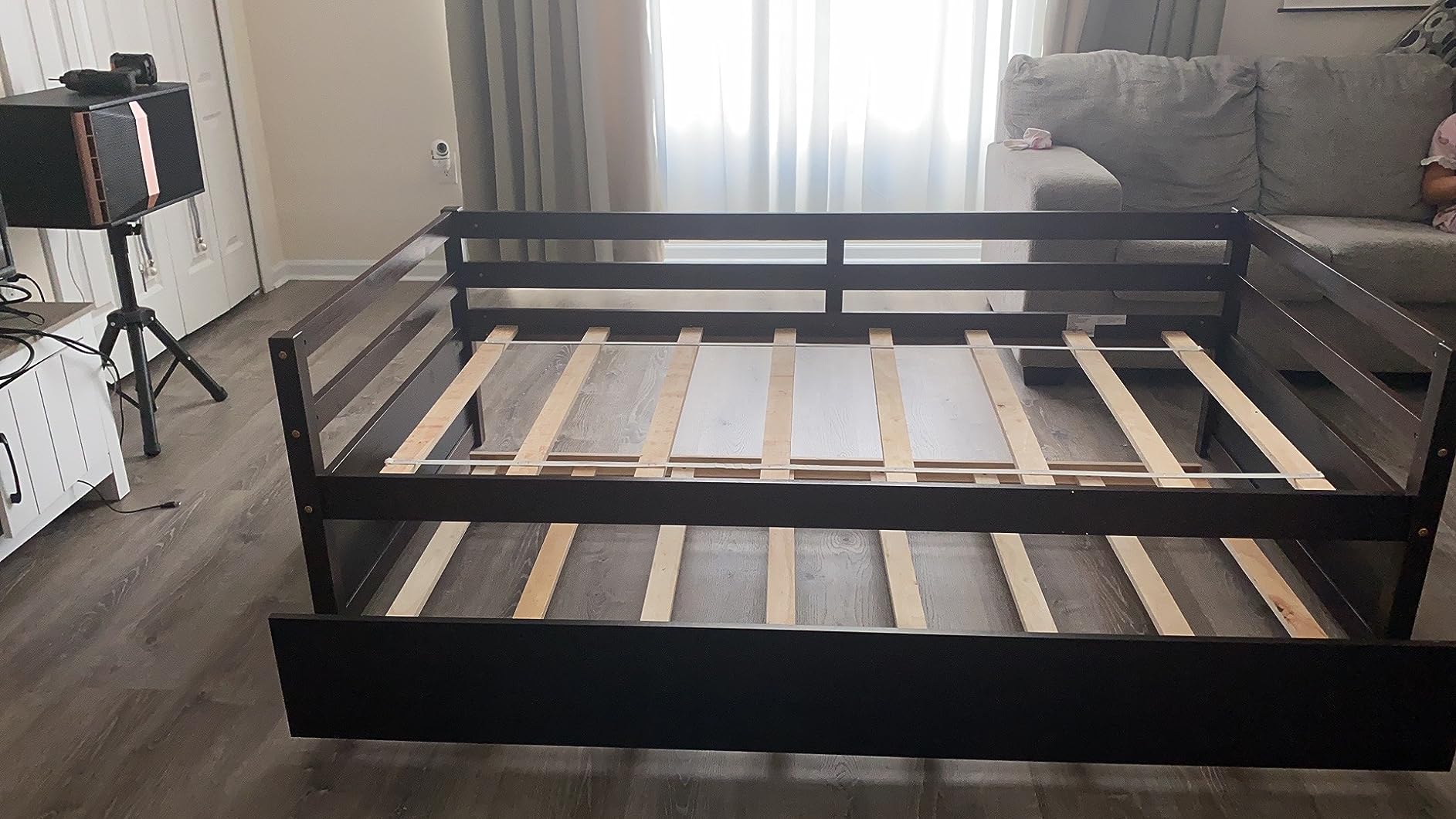 Giantex Twin Daybed with Trundle, Wood Trundle Bed with Wood Slat Support, Mid Century Day Bed Frame for Living Room Guest Room, No Box Spring Needed, Walnut customer photo 1