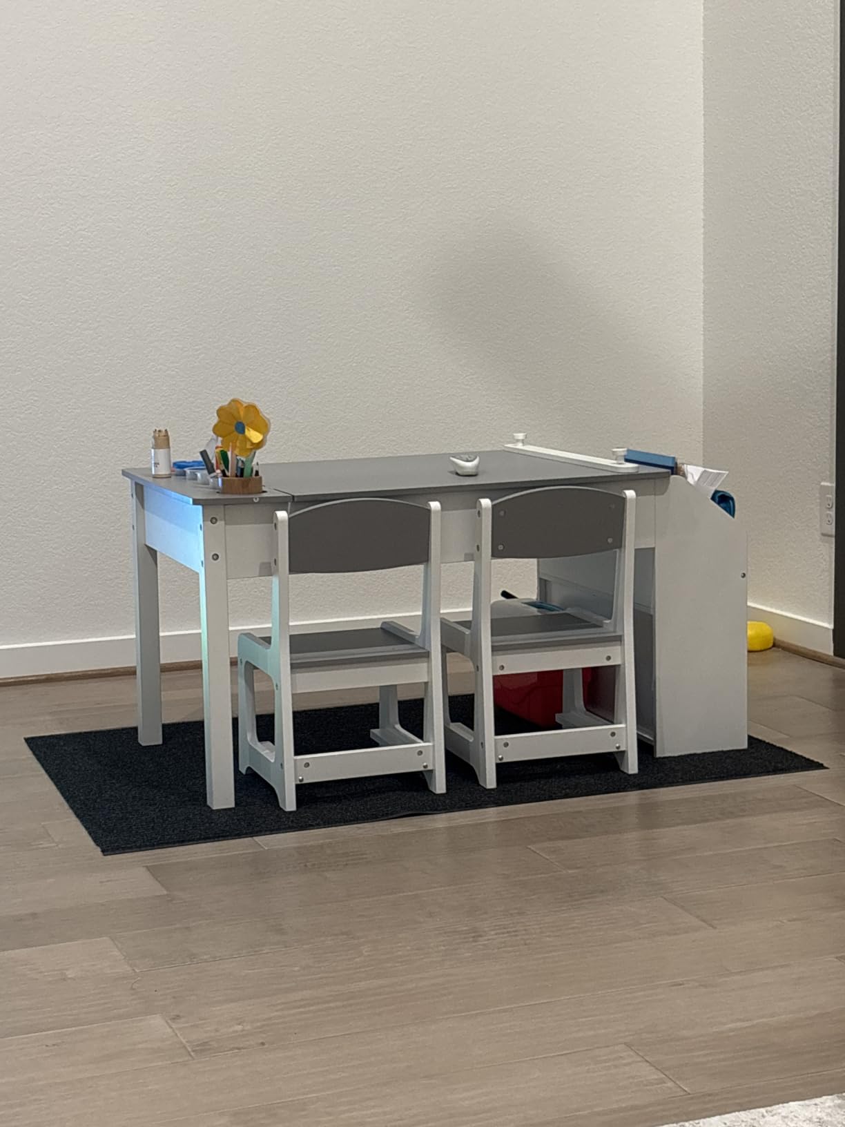 5-in-1 Kids Art Table and Chairs, Toddler Table and Chair Set, Craft Play Desk for Kids, Convertible Art Easel with Paper Roll Holder & Storage Drawers, Children Activity Learning Center - Nature Wood customer photo 2
