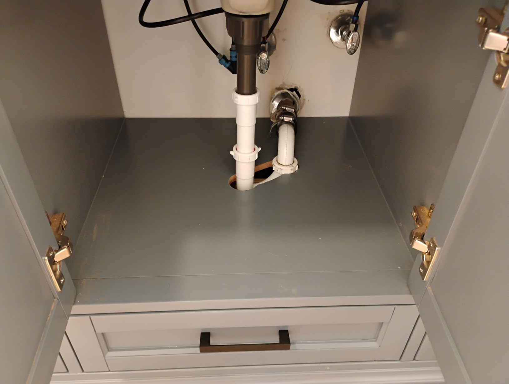 48 Inch Bathroom Vanity with Sink, Farmhouse Bathroom Vanity Set with Quartz Countertop, Painted Bathroom Storage Cabinet with Soft Closing Doors & Dovetail Pine Drawers, White customer photo 1