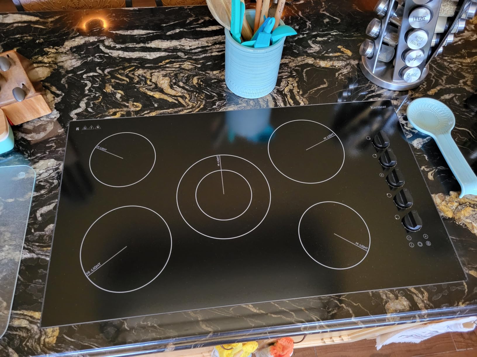 Karinear Electric Cooktop 30 Inch, 5 Burner Radiant Cooktop Knob Control | 8500W, 220-240V Hardwire, Built-in Stove Top, 9 Power Levels, Timer, Child Lock, Pause, Residual Heat Indicator(Gold Knob) customer photo 1
