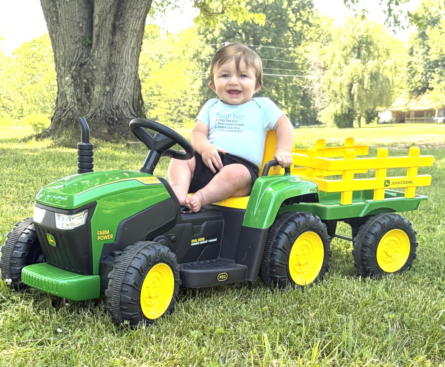 Peg Perego John Deere Farm Power 12 Volt Ride-on Tractor and Trailer with Remote Control customer photo 2