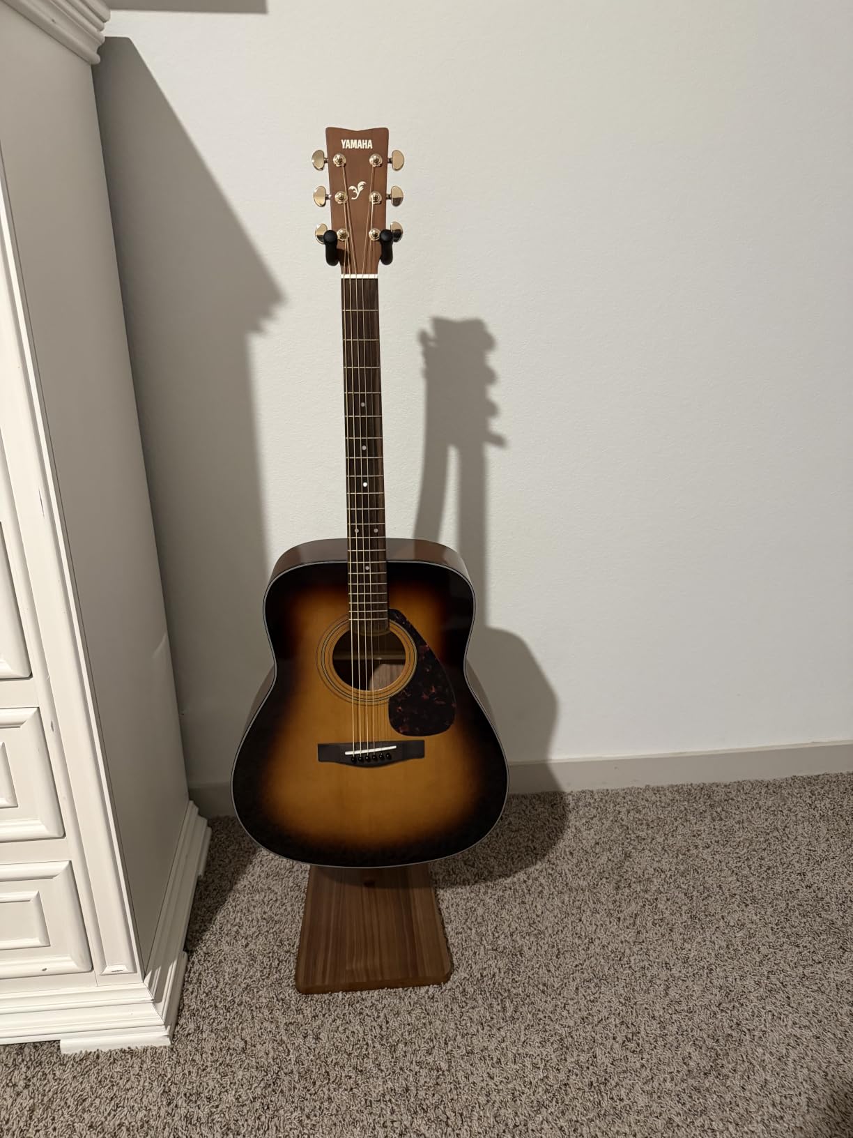 Guitar Stand, Acoustic Guitar Stand Floor, Premium Wood Guitar Stand, Single Guitar Holder Stand for Acoustic Guitar, Electric Guitar, Bass Guitar, Semi Curved Hanging Guitar Stands for Studio, Living Room, American Black Walnut customer photo 1