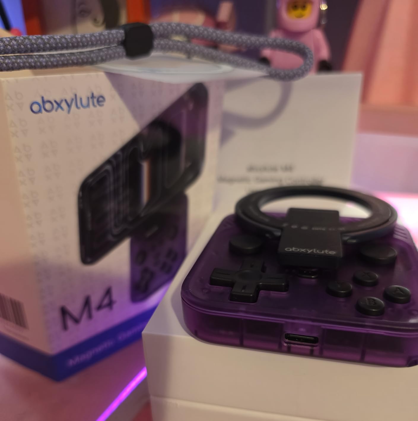 abxylute M4 Snap-On Mobile Gaming Controller for Android & iPhone, Switch 1&2, Portable Bluetooth Controller, Pocket-Sized Retro Arcade Phone Gamepad customer photo 1