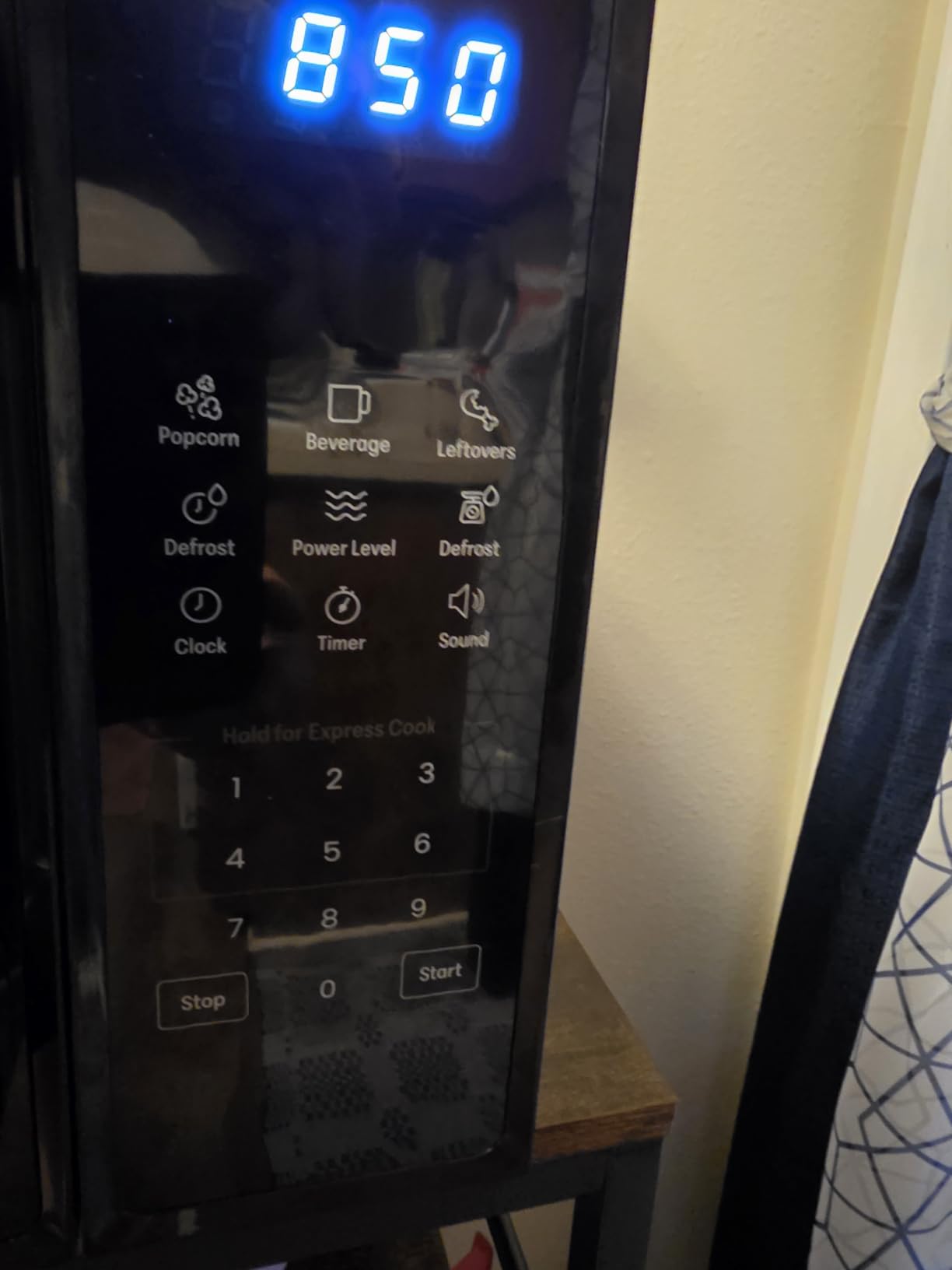 Chefman Countertop Microwave Oven 1.1 Cu. Ft., 1000 Watts with 10 Power Levels, 6 Cooking Presets with One-Touch Express Cook, Eco Mode, Child Safety Lock, & Mute Button - Black customer photo 2