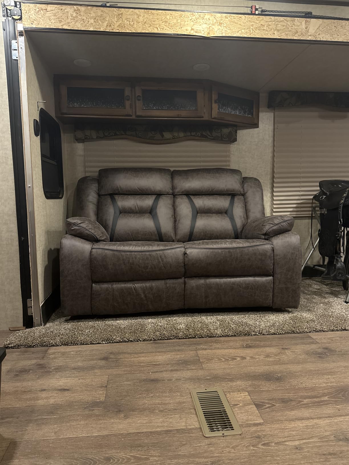 Manual Reclining Sectional Sofa for Living Room, L-Shaped Corner Reclining Couch with Center Console, Hidden Cup Holders and Storage, Brown customer photo 1