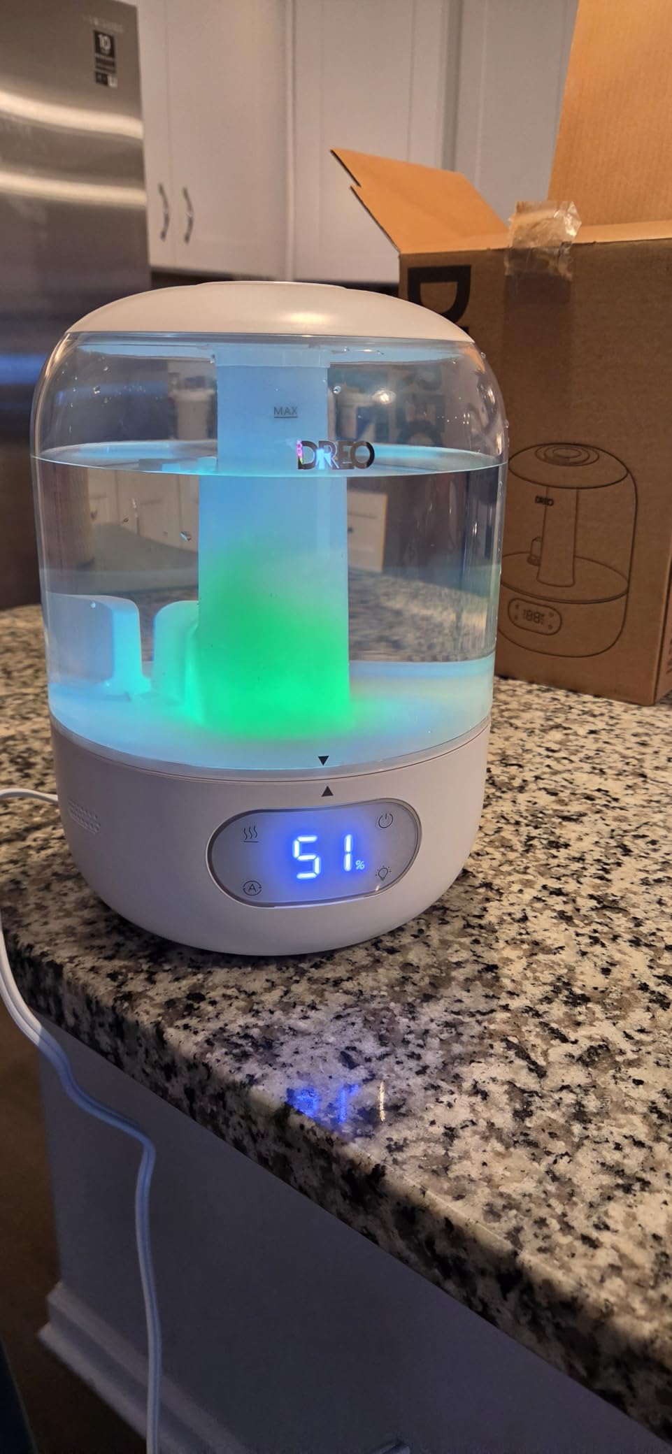 DREO Humidifiers for Bedroom, 3L Top Fill 30H & 26dB Quiet Runtime for Large Room, Cool Mist Ultrasonic Humidifier with Humidity Sensor, Night Light for Home, Baby, Nursery, Plants, New Edition customer photo 2