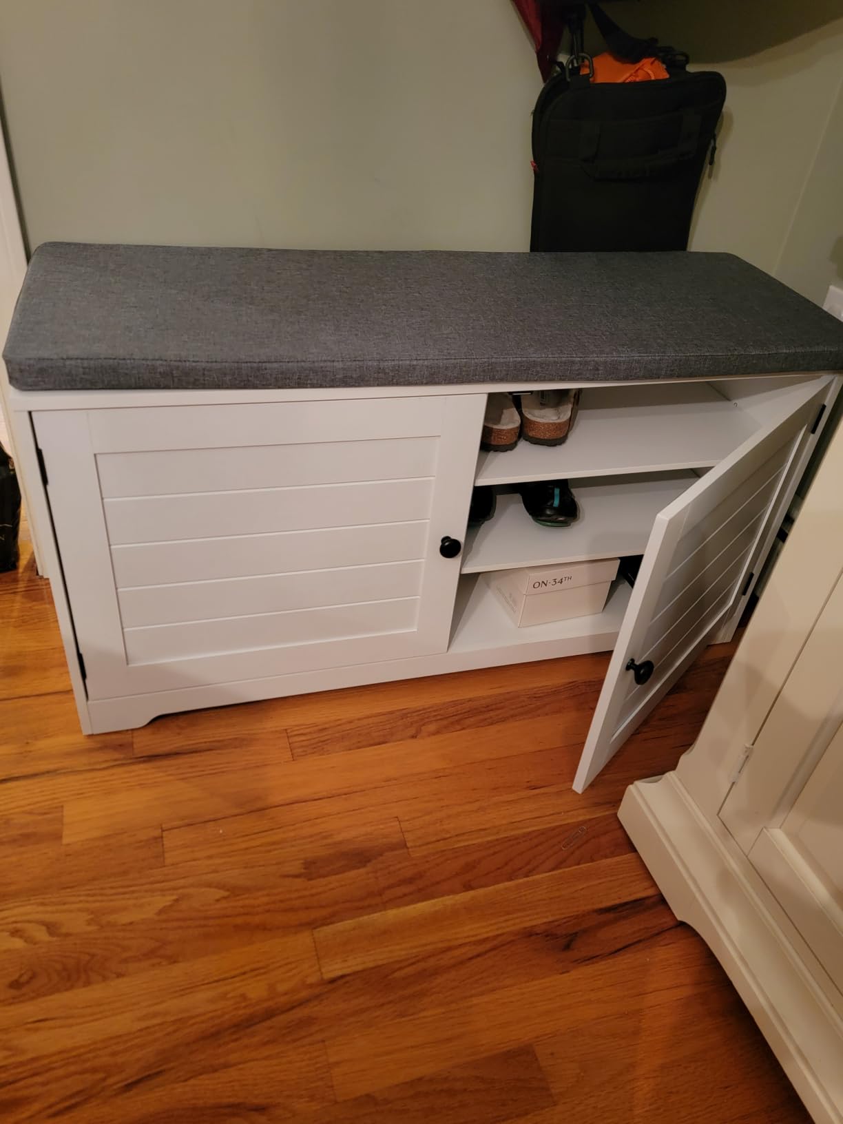 VASAGLE Shoe Storage Bench with Cushion, 3-Tier Entryway Bench with Padded Seat, Doors, Adjustable Shelves, 14 x 47.6 x 20.7 Inches, for Hallway, Bedroom, Cloud White and Dove Gray ULSB048WB01 customer photo 2