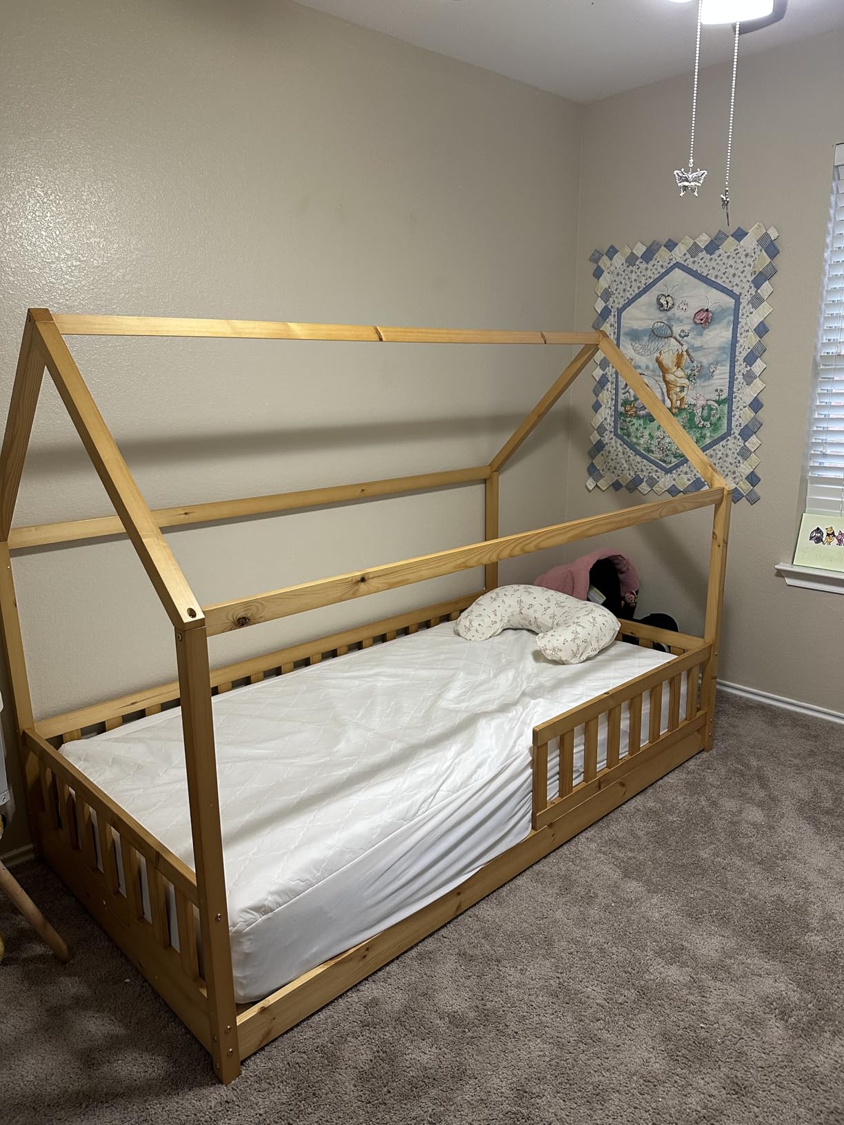 Jocisland Twin Size House Bed for Kids, Montessori 100% Wooden Floor Bed Frame with Guardrails customer photo 2