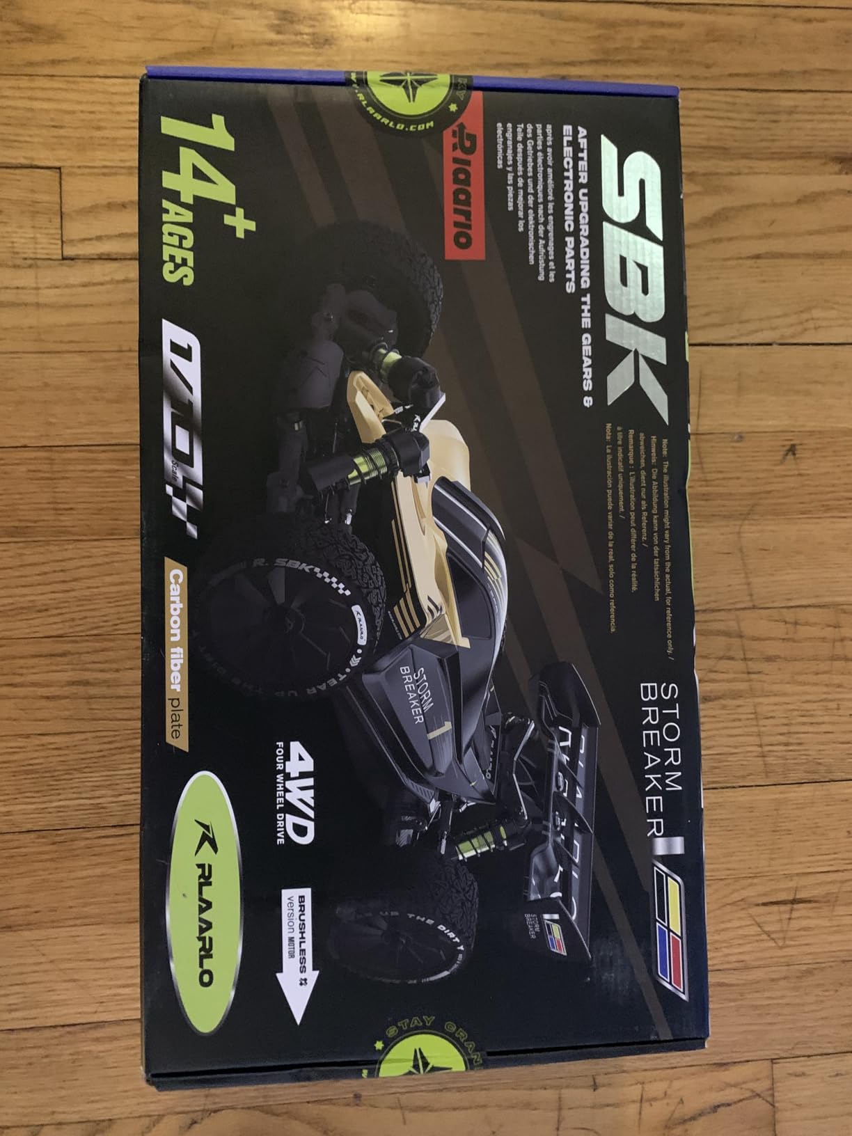 RLAARLO 1/10 Brushless RC Cars, 4x4 Buggy, 50+ MPH, Carbon Fiber, Ages 14+ | 3650-2650KV Brushless Motor, 4WD, 3S LiPo, Alloy Chassis, Sealed Diffs, 20kg Servo, 6CH Radio, Waterproof, All-terrain customer photo 1