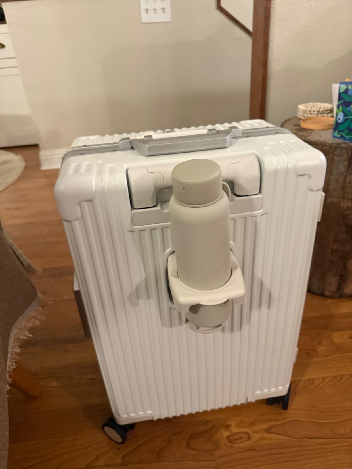 PC Hardside Carry On Luggage with USB Port and Cup Holder customer photo 1