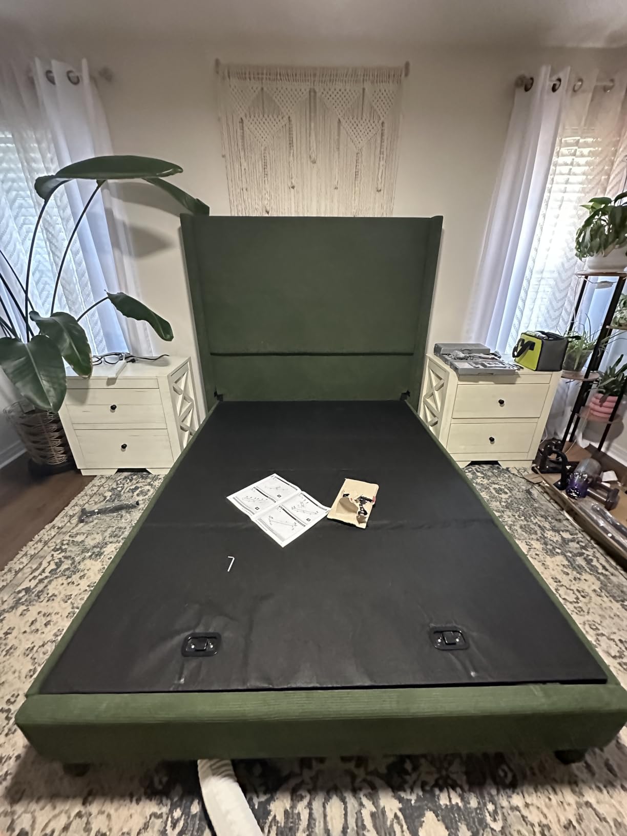 AMERLIFE Queen Bed Frame with 63