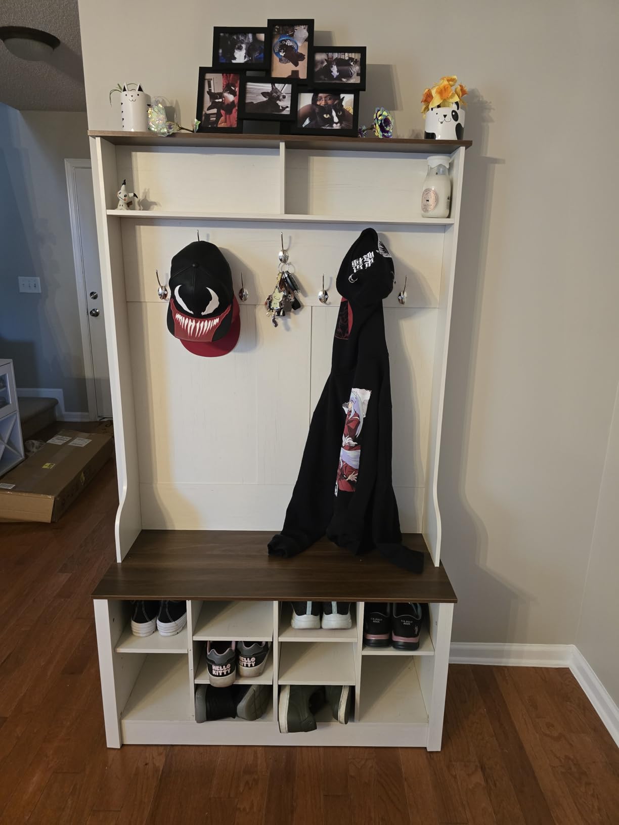 Itaar Hall Tree with Bench and Shoe Storage, 3-in-1 Entryway Bench with Coat Rack, Hall Tree with Adjustable Shoe Storage and Hanging Hooks, White and Brown (Black) customer photo 1