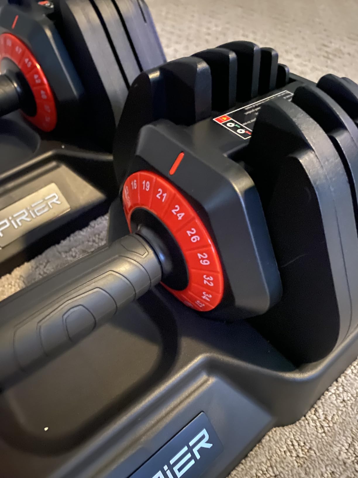 PIRIER Adjustable Dumbbell Set 50LB, 18-in-1 Free Weight Adjustable Dumbbells, One-Hand Twist Adjust, Space-Saving Design, Home Gym Strength Training Equipment for Men & Women customer photo 1