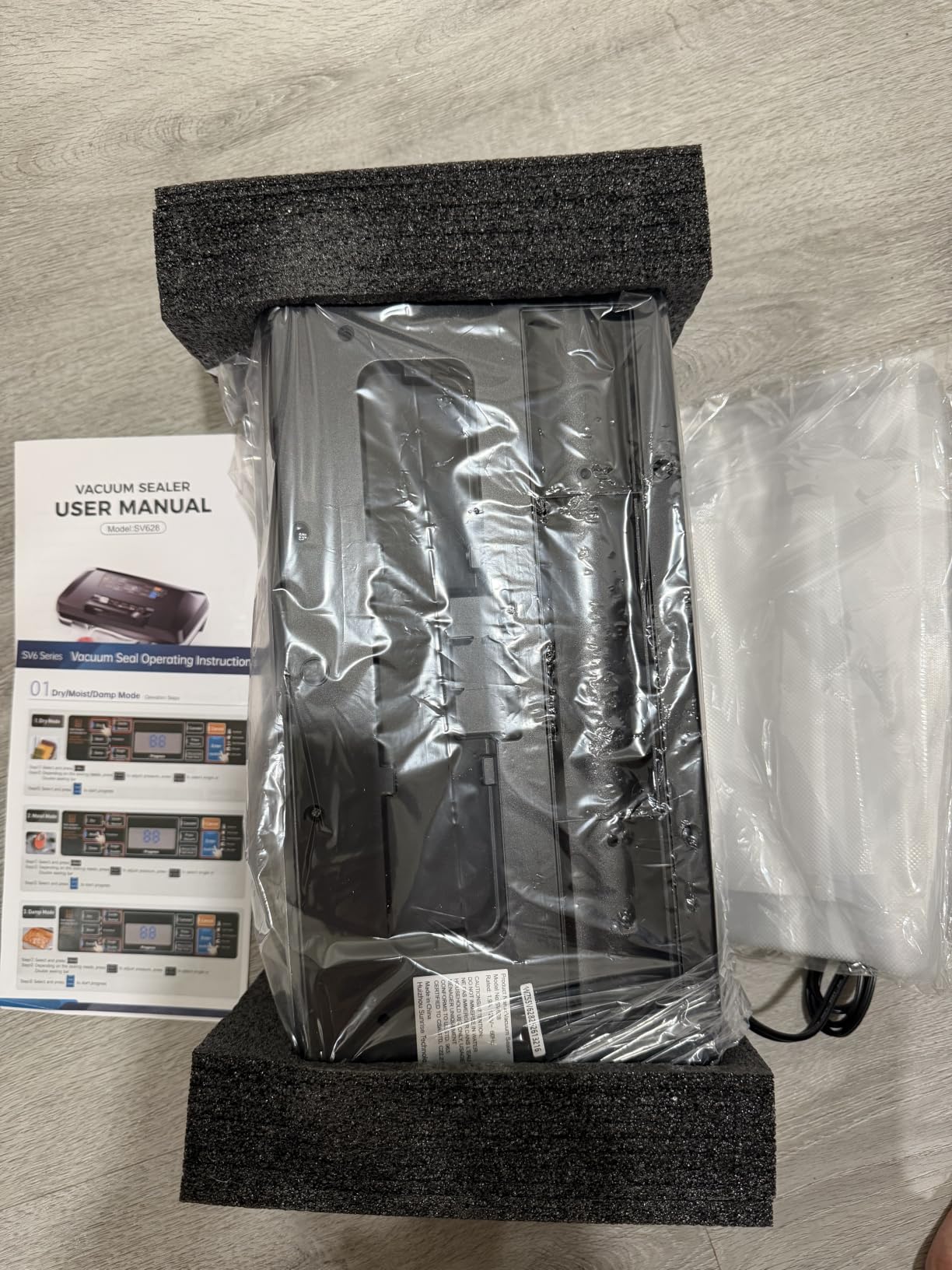Vacuum Sealer Machine, Upgraded 230W 95KPa 10-in-1 Food Sealer with Double Heat Seal for Dry Moist Food, Easy-Lock Handle, Hose, Built-in Cutter and Bag Storage + Bags (1 Roll + 10 Pre-cut) customer photo 2