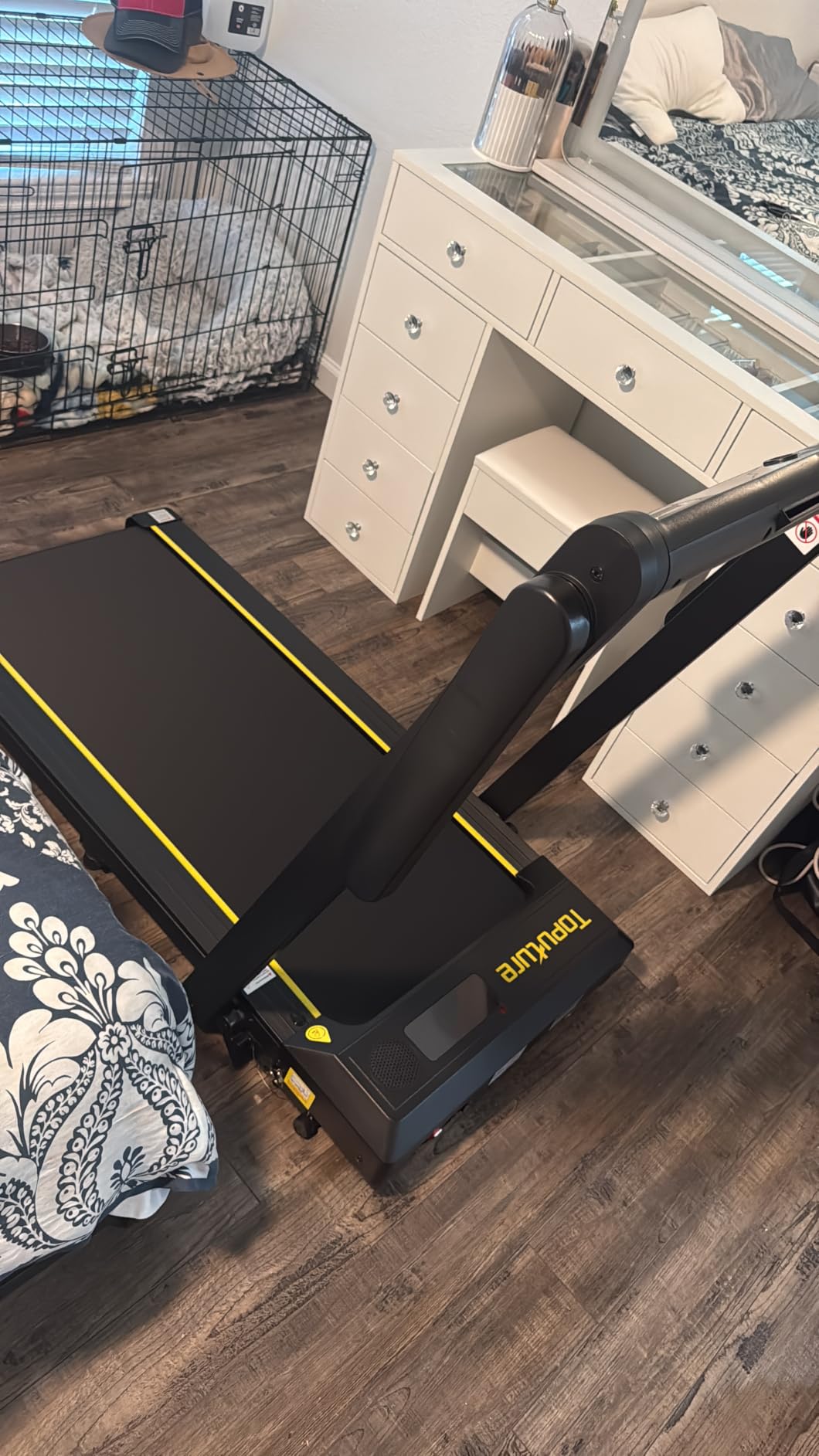 TOPUTURE Walking Pad Treadmill with 12% Incline, 4 in 1 Foldable Treadmill with Handle Bar for Home/Office, 0.6-10MPH customer photo 1