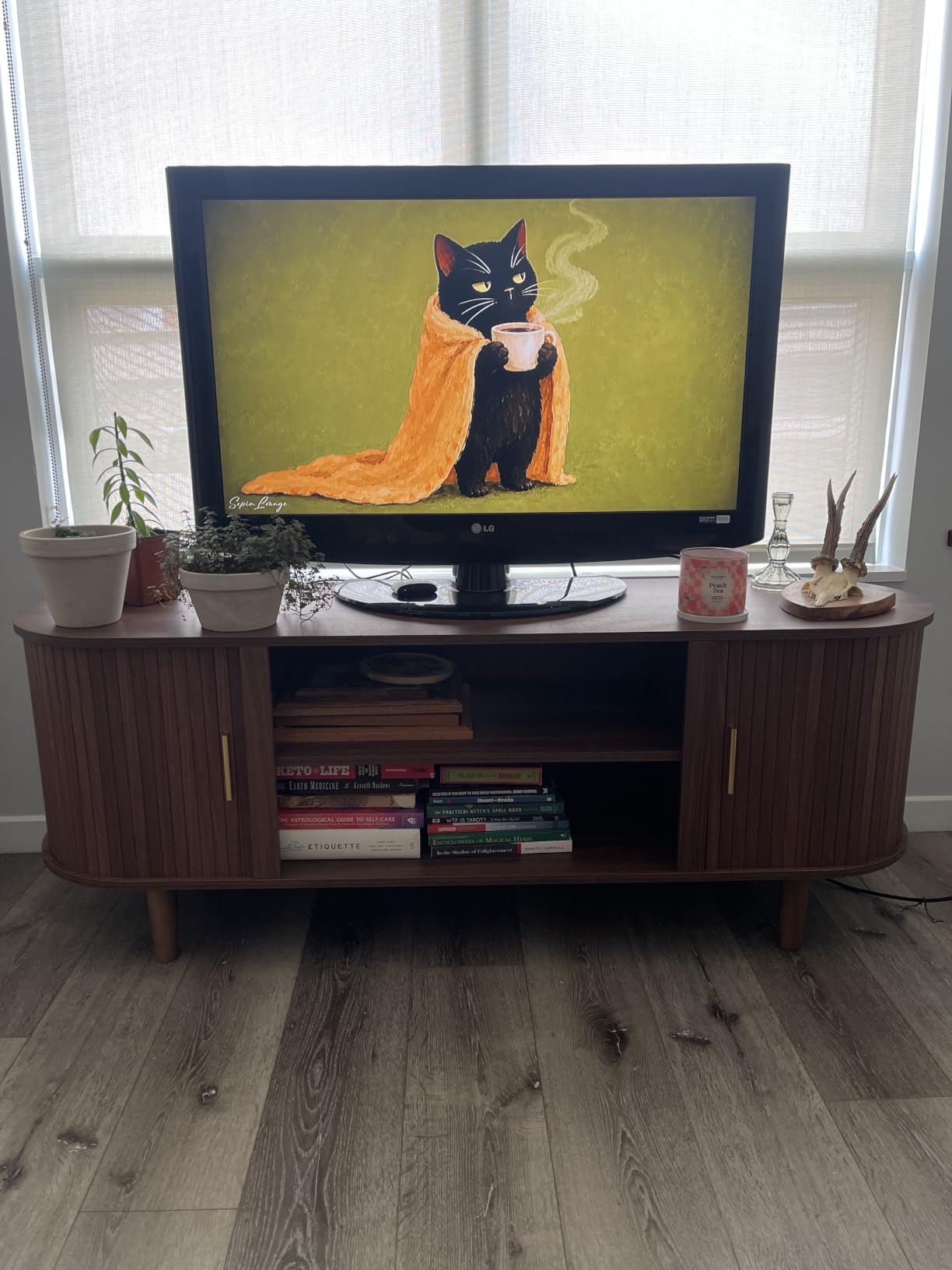 VASAGLE TV Stand for 65-Inch TVs, Mid Century Entertainment Center with Storage, Fluted Sliding Doors, Media Console Table for Living Room, Bedroom, Chestnut Walnut ULTV633K101 customer photo 1
