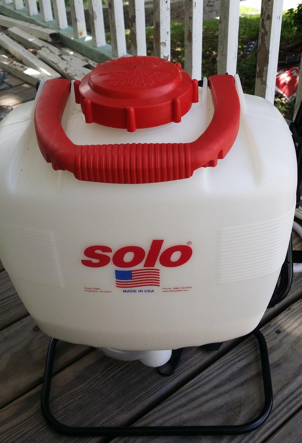 SOLO 425 4-Gallon Piston Backpack Sprayer, Wide Pressure Range up to 90 psi customer photo 2