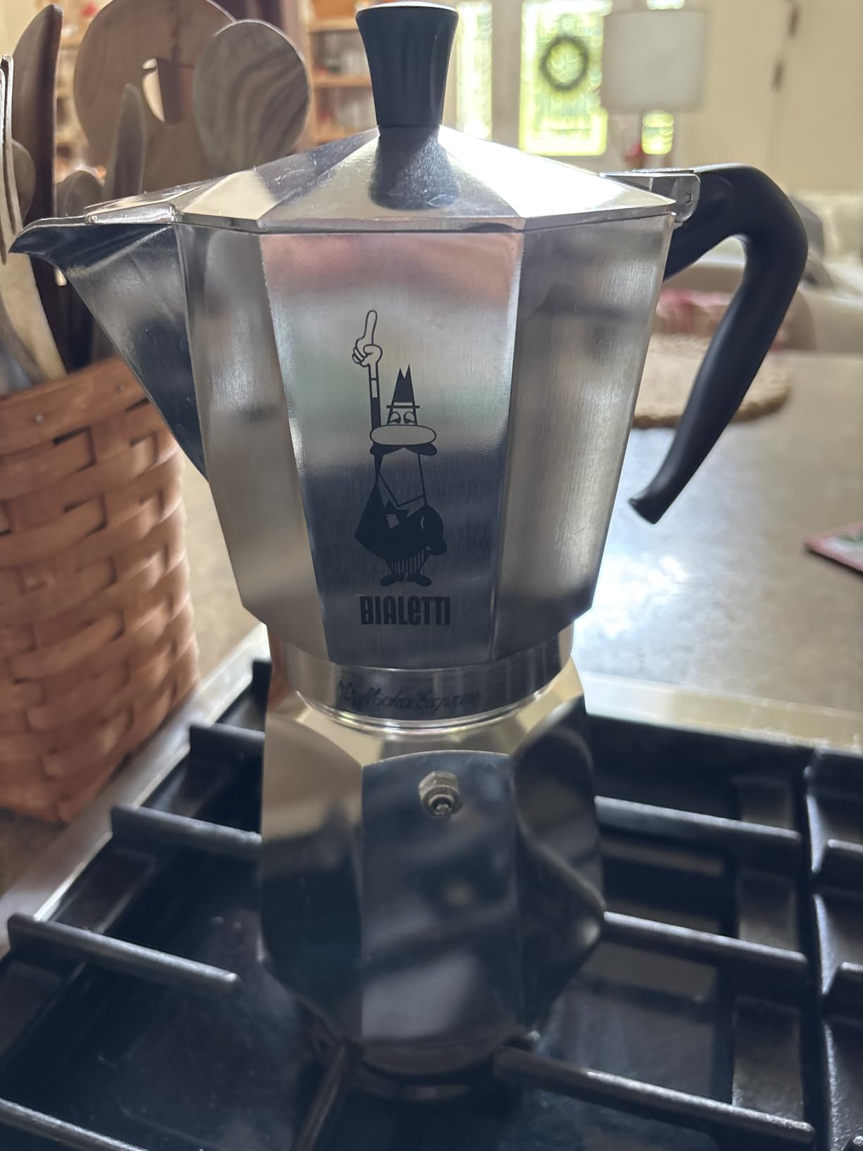 Bialetti - Moka Express: Iconic Stovetop Espresso Maker, Makes Real Italian Coffee, Moka Pot 3 Cups (4.3 Oz - 130 Ml), Aluminium, Silver customer photo 1