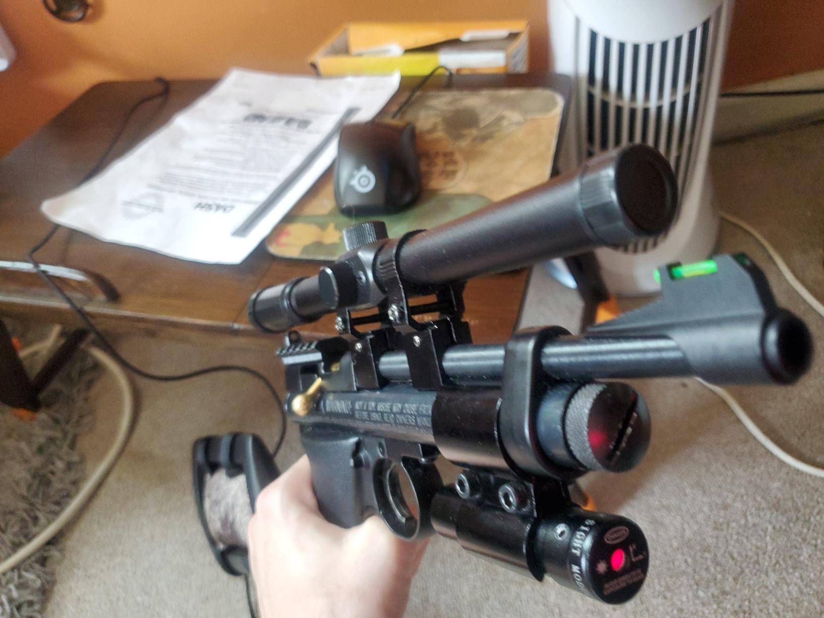 Crosman 2240 Bolt Action Single-Shot .22 Caliber CO2 Air Pistol - 460 FPS customer photo 1