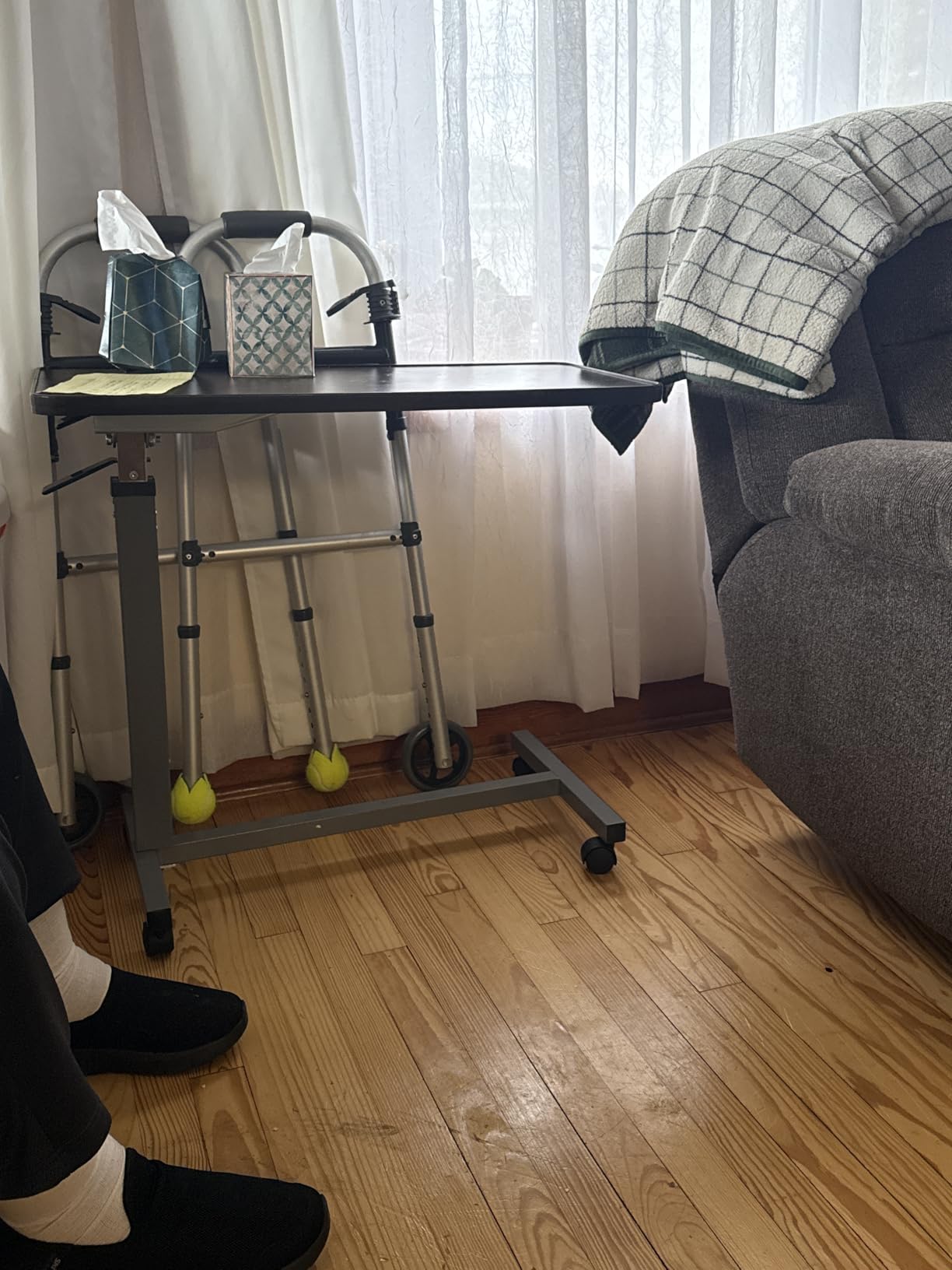 Invacare Bed Table, Height Adjustable & Tilting Overbed Table, Hospital Bedside Table, Medical Rolling Desk with Wheels, Waterproof Medical and Home Use L-Shaped Steel Base Over Bed Tray Table customer photo 2