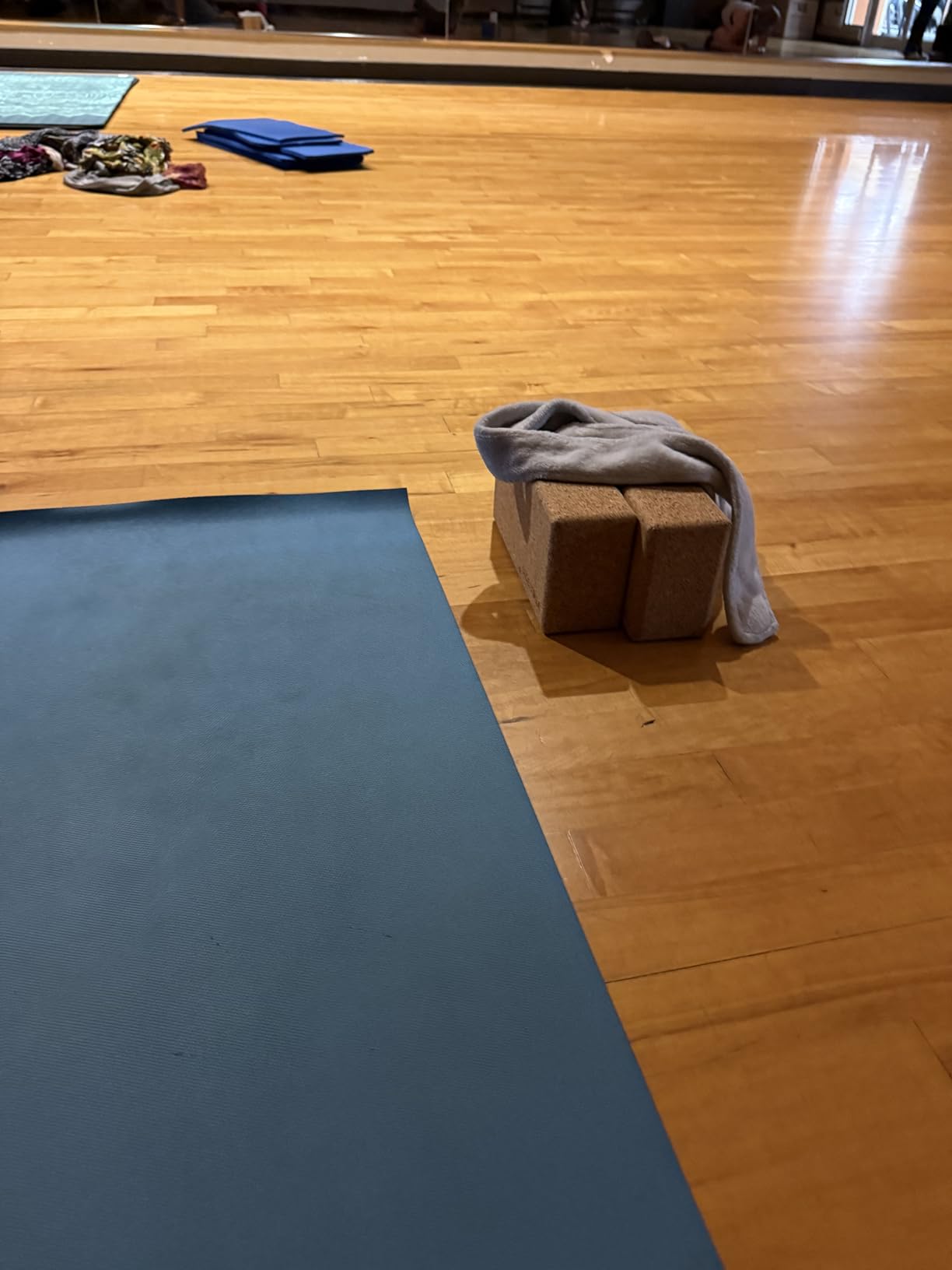 JadeYoga Harmony Yoga Mat - Durable & Thick Gym Fitness Mat, Non-Slip Natural Rubber Yoga Mat - Home Exercise & Stretching Mat customer photo 2