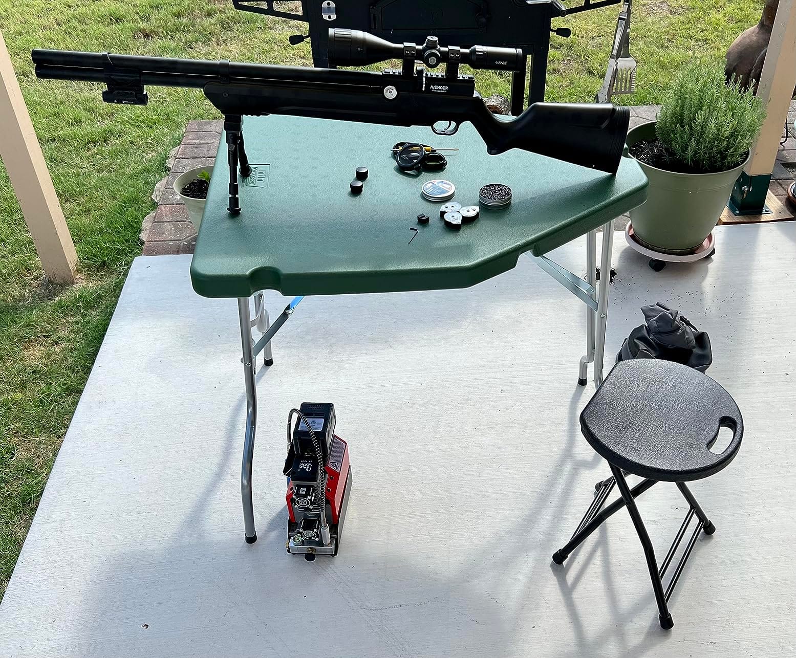 MTM PST-11 Predator Shooting Table, Portable Benchrest, Durable Molded Design, Shooting Platform, Target Shooting & Range Accessory, Green customer photo 2