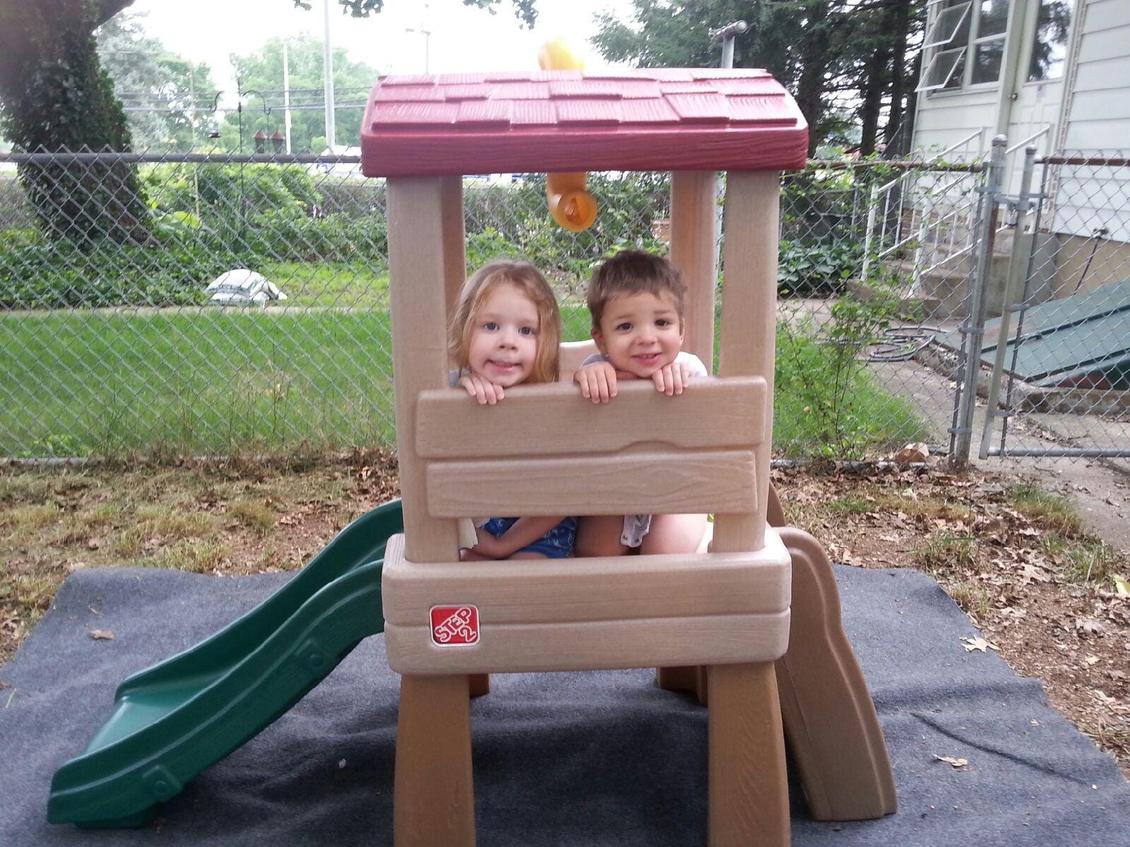 Step2 Play Naturally Playful Lookout Treehouse, Kids Outdoor Playset, Backyard Playground Set, Slide, Ladder, Pivoting Periscope, For Toddlers 1.5+ Years Old customer photo 2