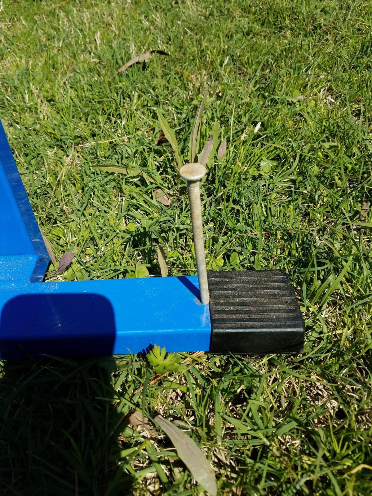 Louisville Slugger Blue Flame Pitching Machine customer photo 1