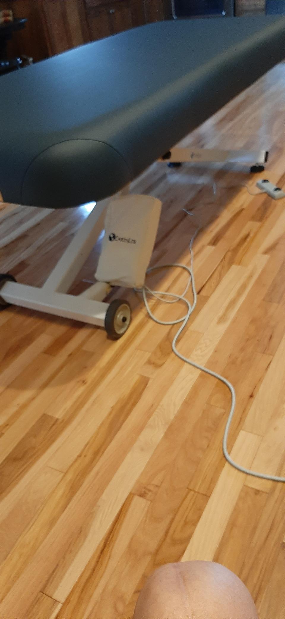 EarthLite Ellora Electric Lift Massage Table, Flat Table Top, Made in USA, 32