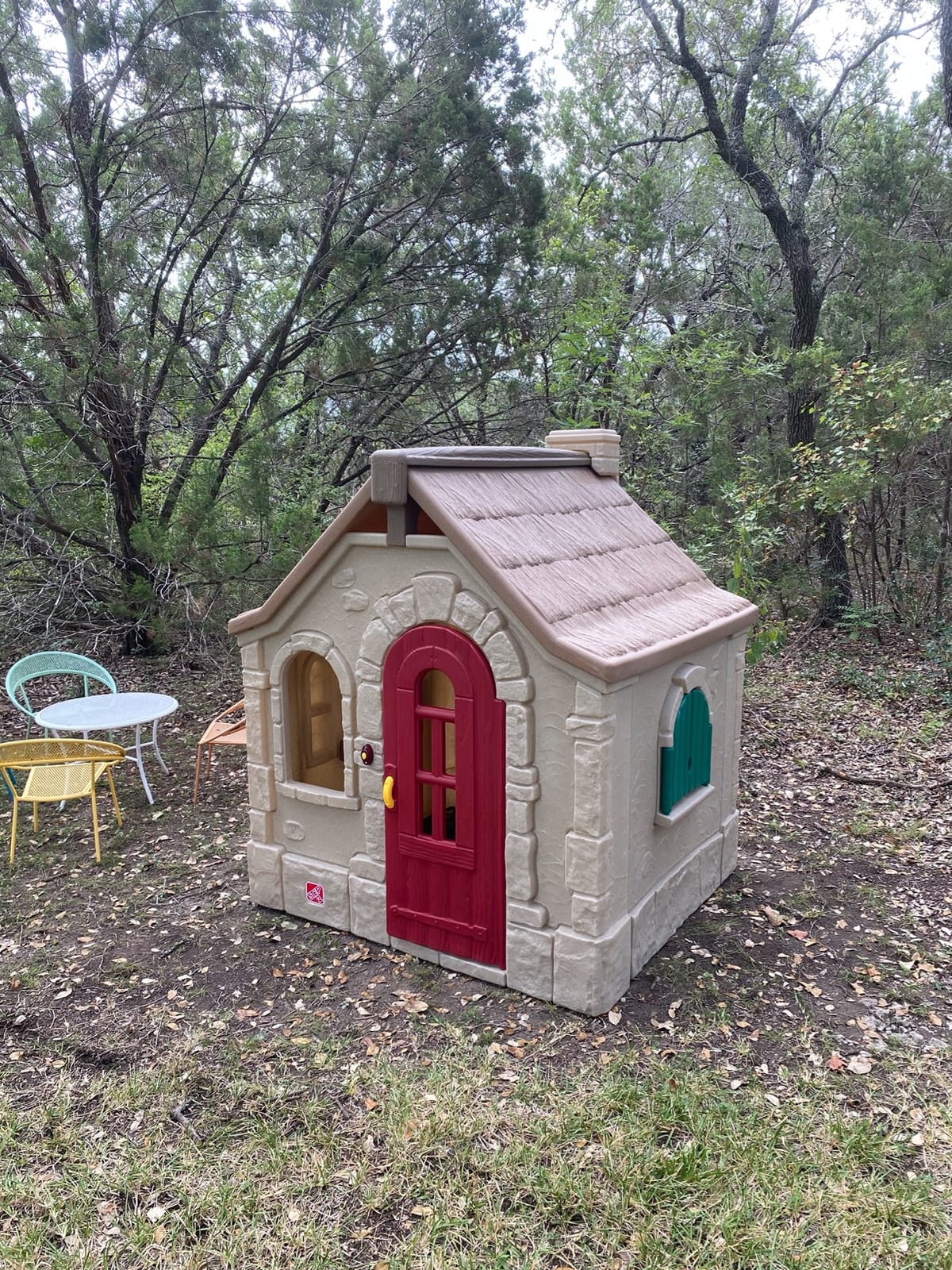 Step2 Naturally Playful Storybook Cottage Kids Playhouse, Indoor/Outdoor Playset, Interactive Play with Sounds, Made of Durable Plastic, For Toddlers 1.5+ Years Old customer photo 2