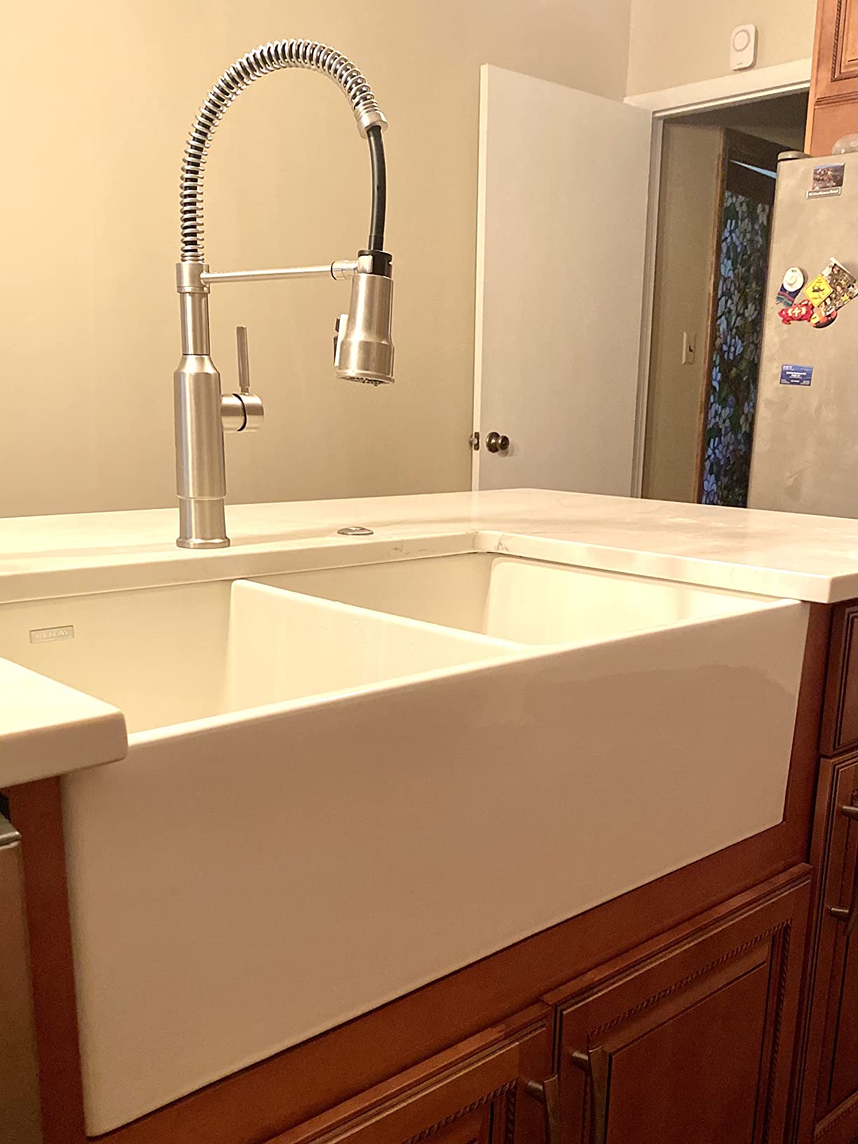 Elkay Fireclay SWUF28179WH Single Bowl Farmhouse Sink, White, 30 Inch customer photo 1