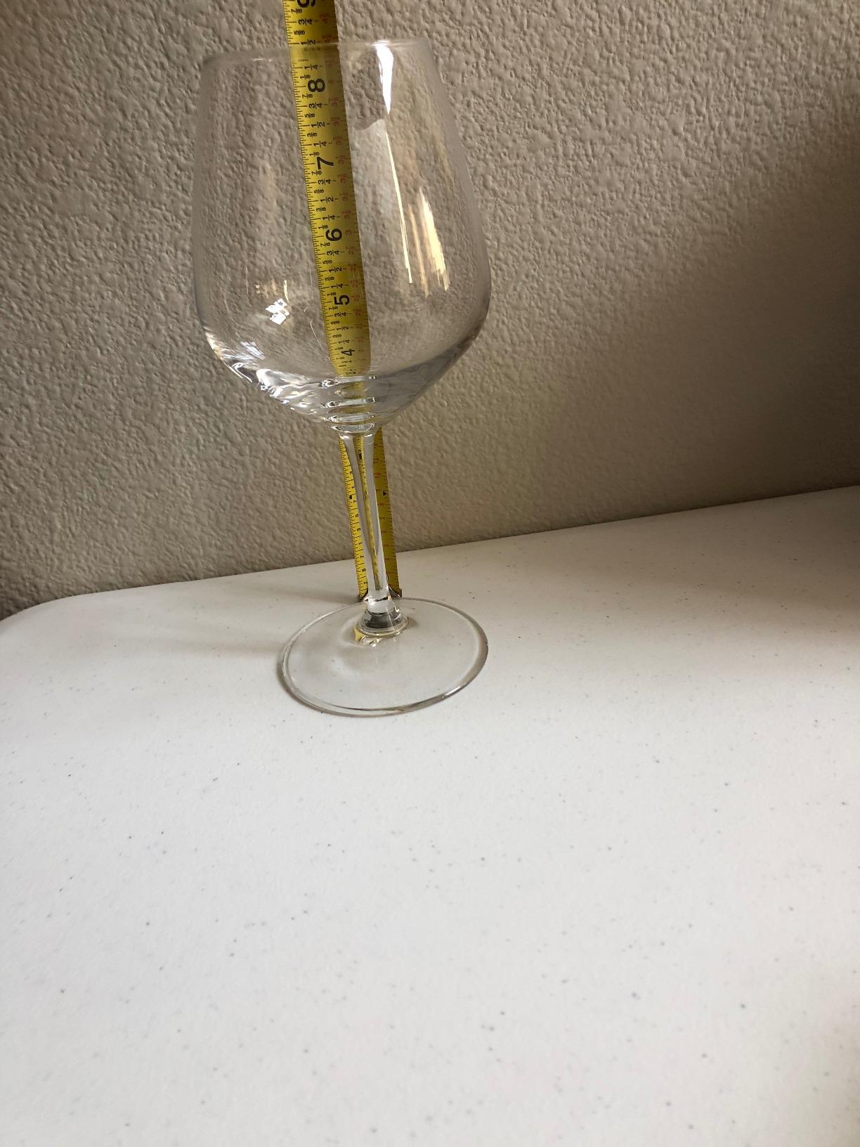Bormioli Rocco 18oz Red Wine Glasses, Crystal Clear Star Glass, Laser Cut Rim For Wine Tasting, Elegant Party Drinking Glassware, Restaurant Quality (Set of 4) customer photo 1