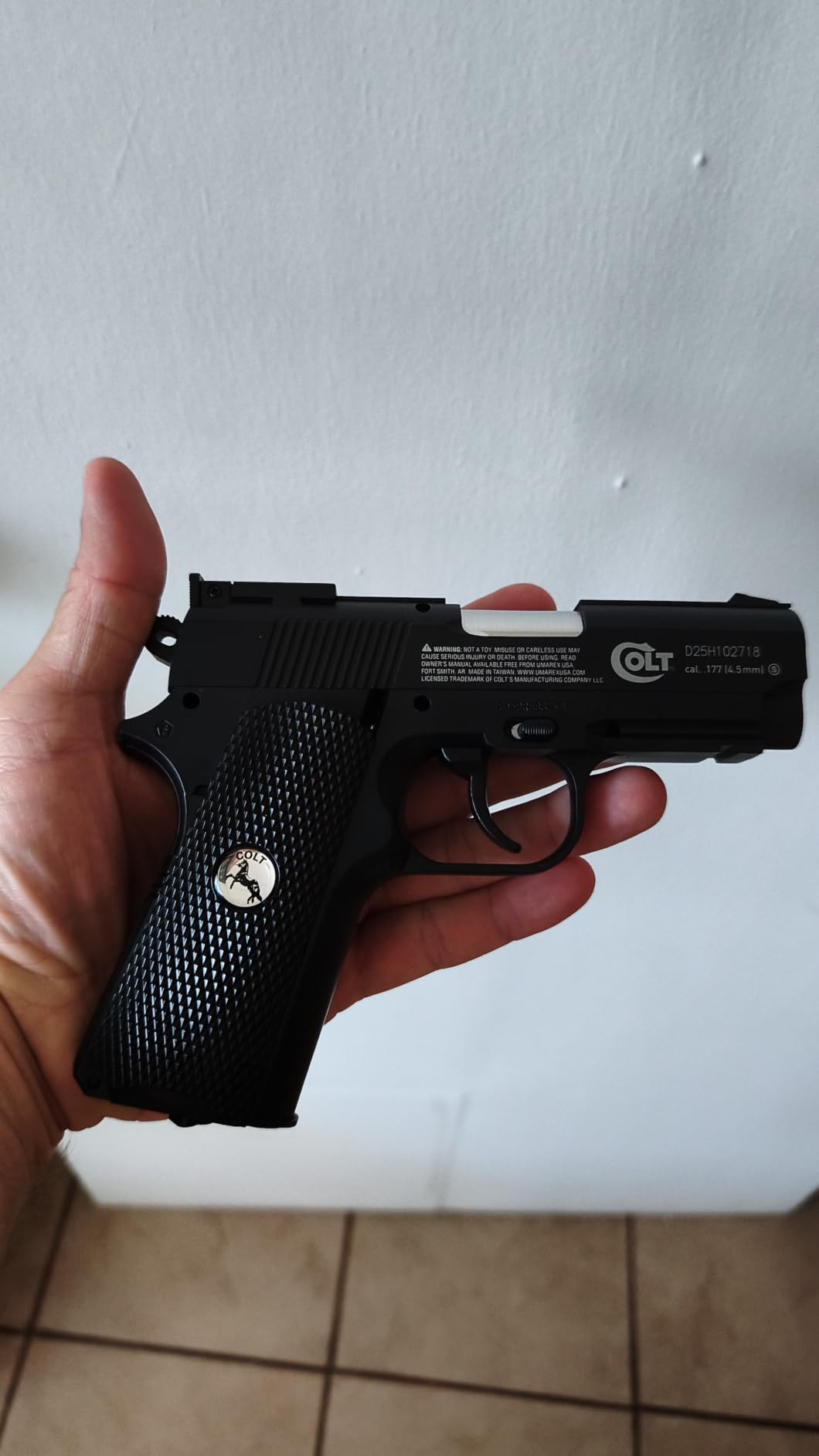 Umarex Colt Defender Semi Automatic Metal Frame .177 Caliber BB Gun Air Pistol customer photo 1