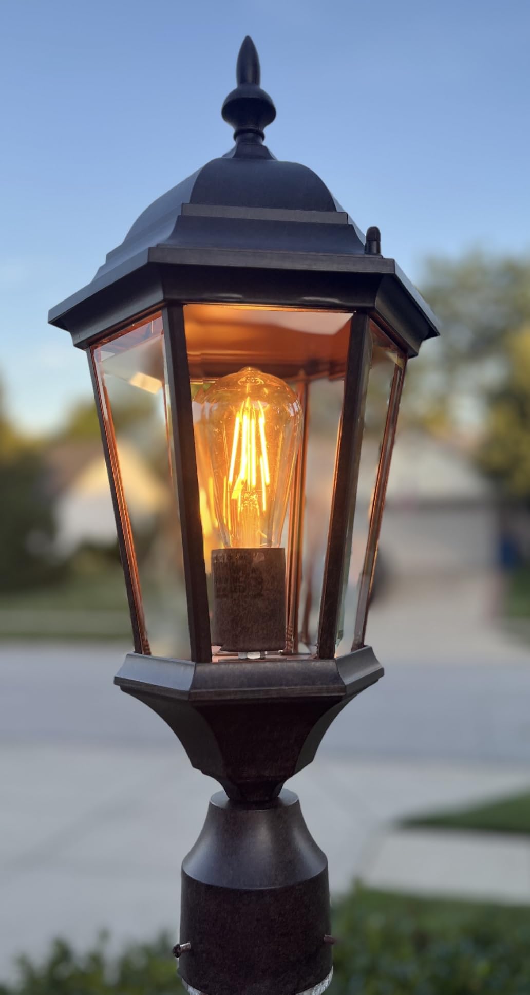 Kichler Madison Outdoor Post Light, Black | Beveled glass provides ambient exterior lighting for walkways and entryways (9.5