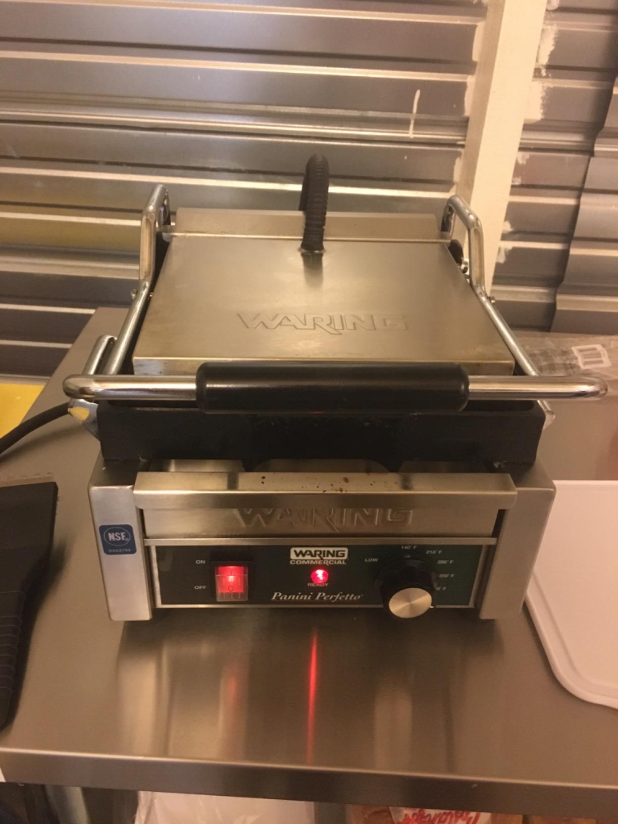 Waring Panini Press with 9.75
