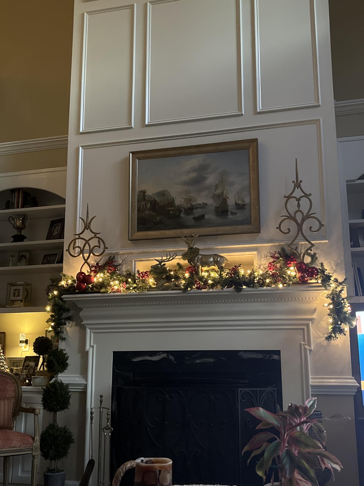 National Tree Company 9ft Pre-Lit Carolina Pine Christmas Garland | 100 Clear Lights, 240 Tips, Artificial Christmas Decoration With Pinecones, Green customer photo 1