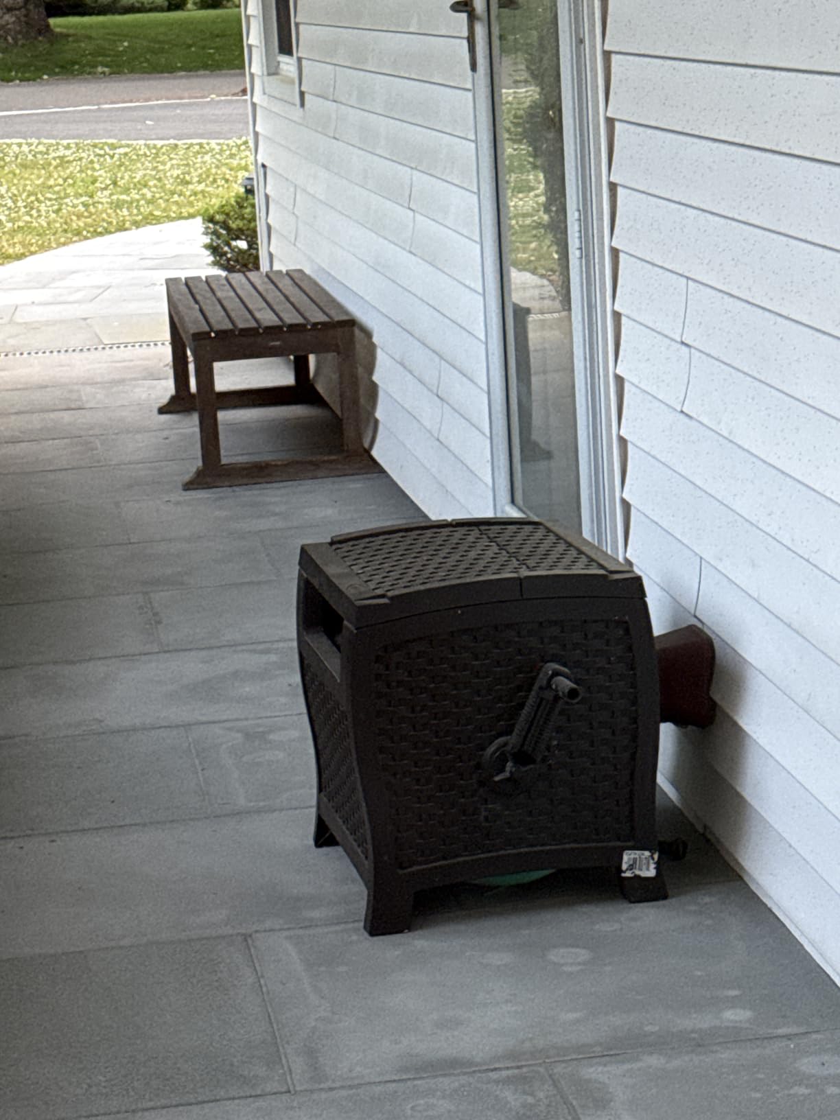 Suncast 175 ft. Wicker Style Resin Hose Hideaway with Hose Guide, Java, Made in the USA customer photo 1