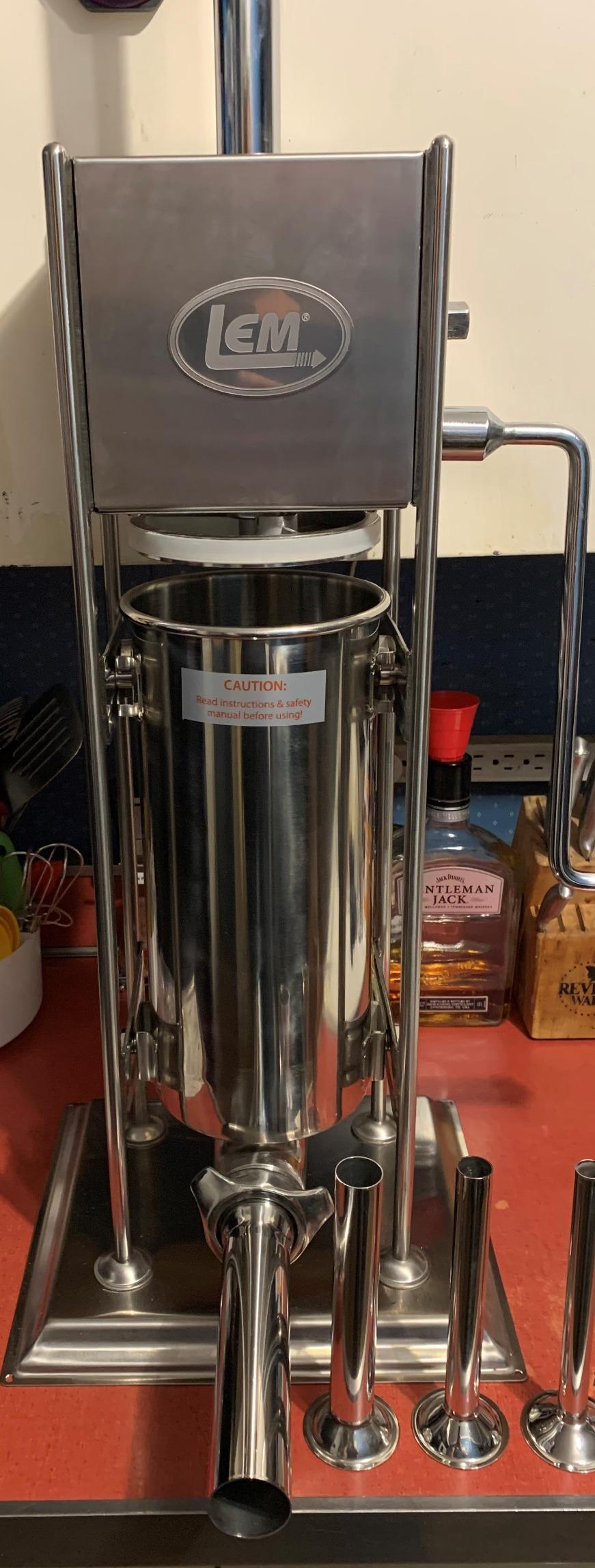 LEM Big Bite Dual Gear 10lb Sausage Stuffer with 2 Speeds customer photo 1