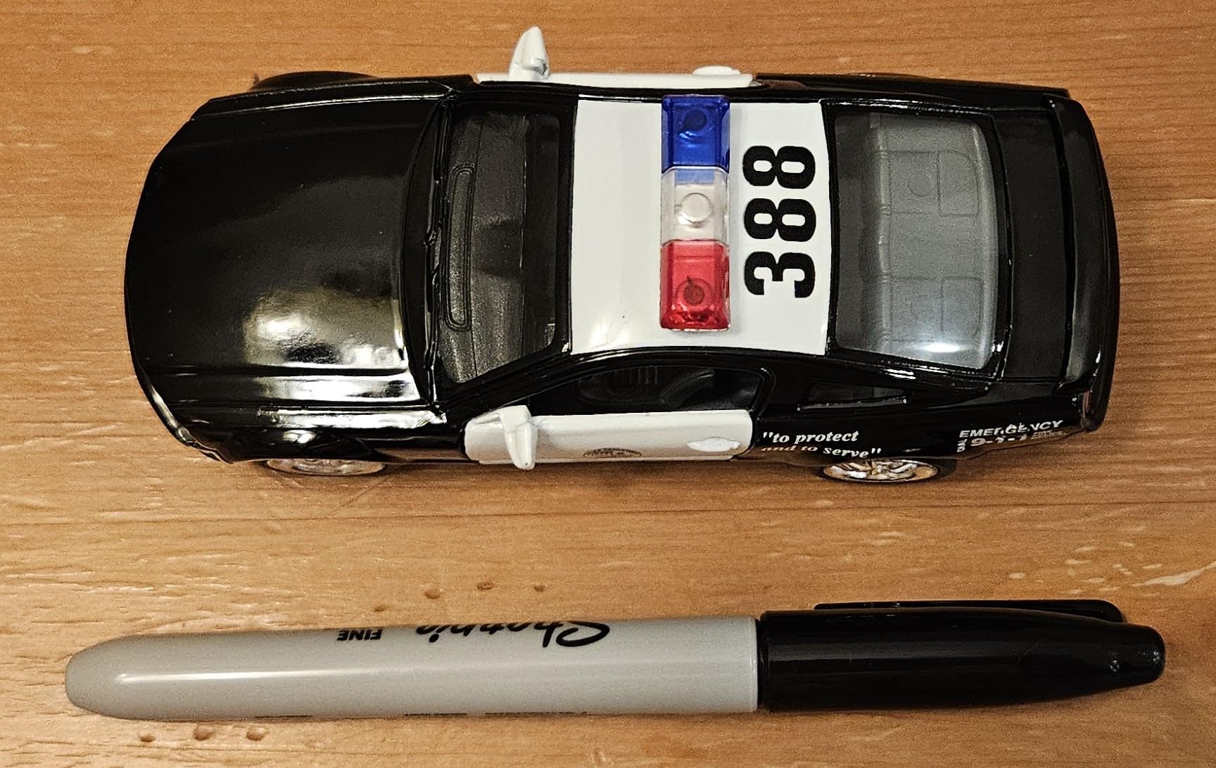 KiNSMART - 2006 Ford Mustang GT 1:38 Scale 5