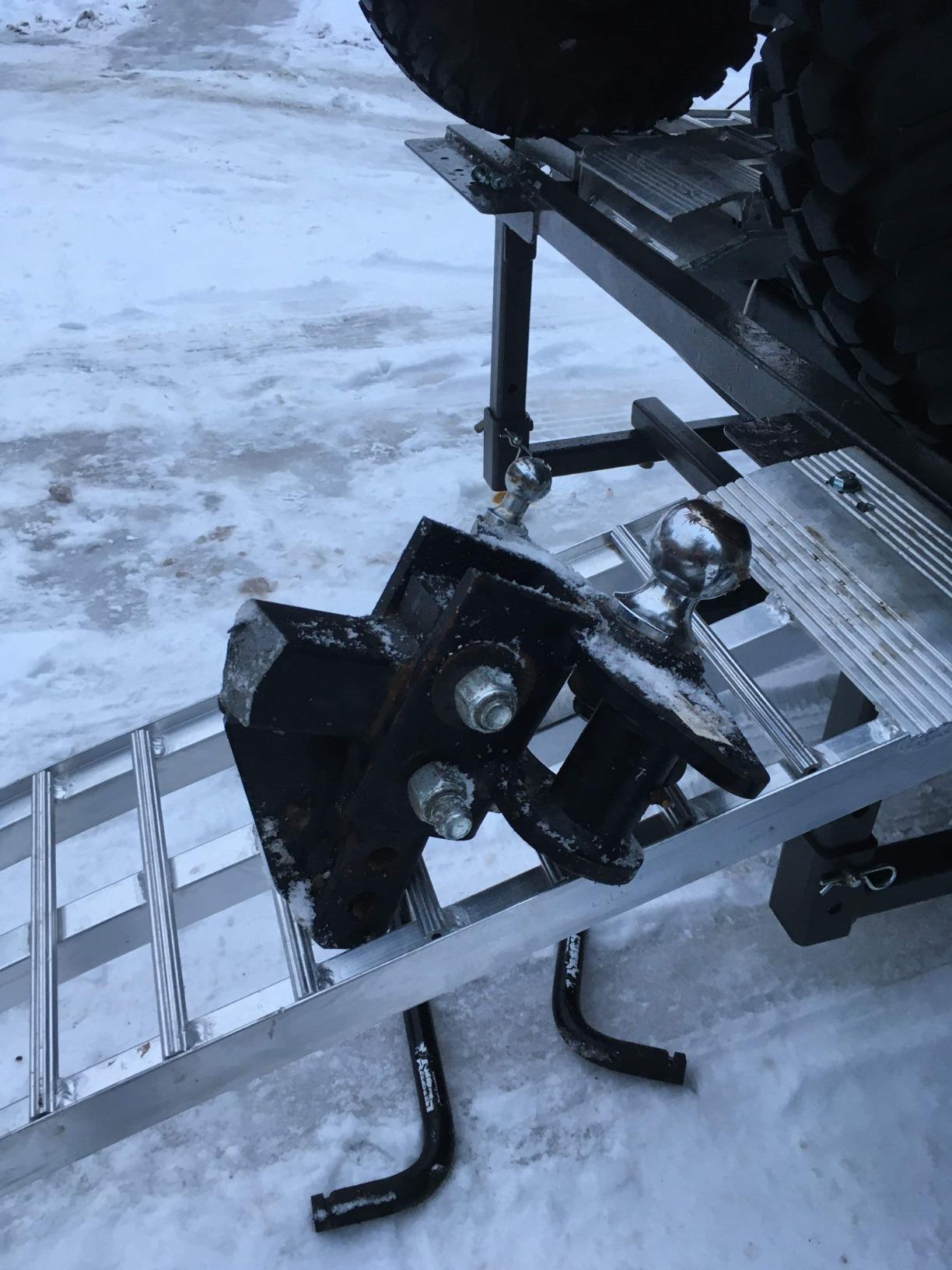 Husky Towing 30849 Weight Distribution Hitch customer photo 2