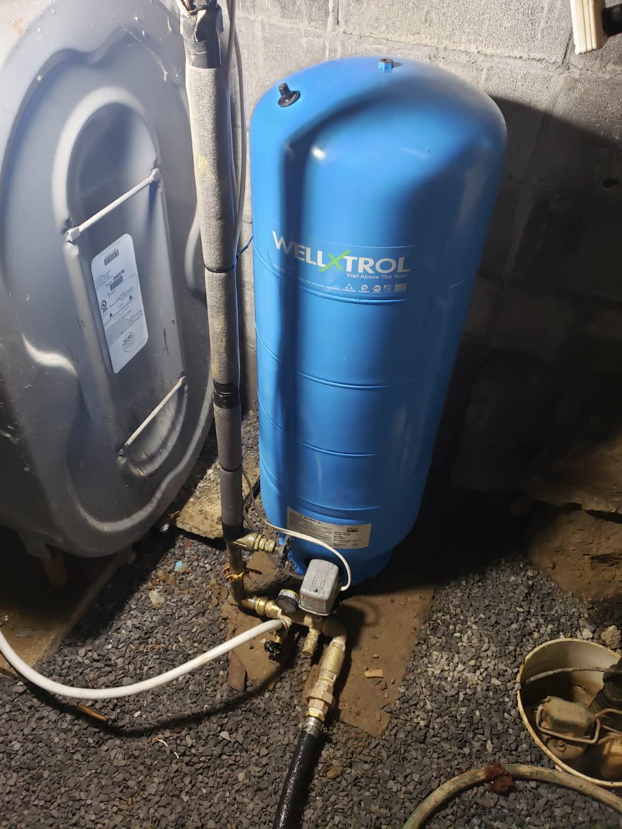 Amtrol WX-203 Well-X-Trol Stand Well Water Tank customer photo 2