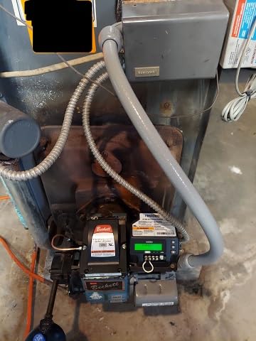 Honeywell R7284U-1004 Universal Electronic Oil Primary with Programmable Parameters and LCD Display customer photo 2