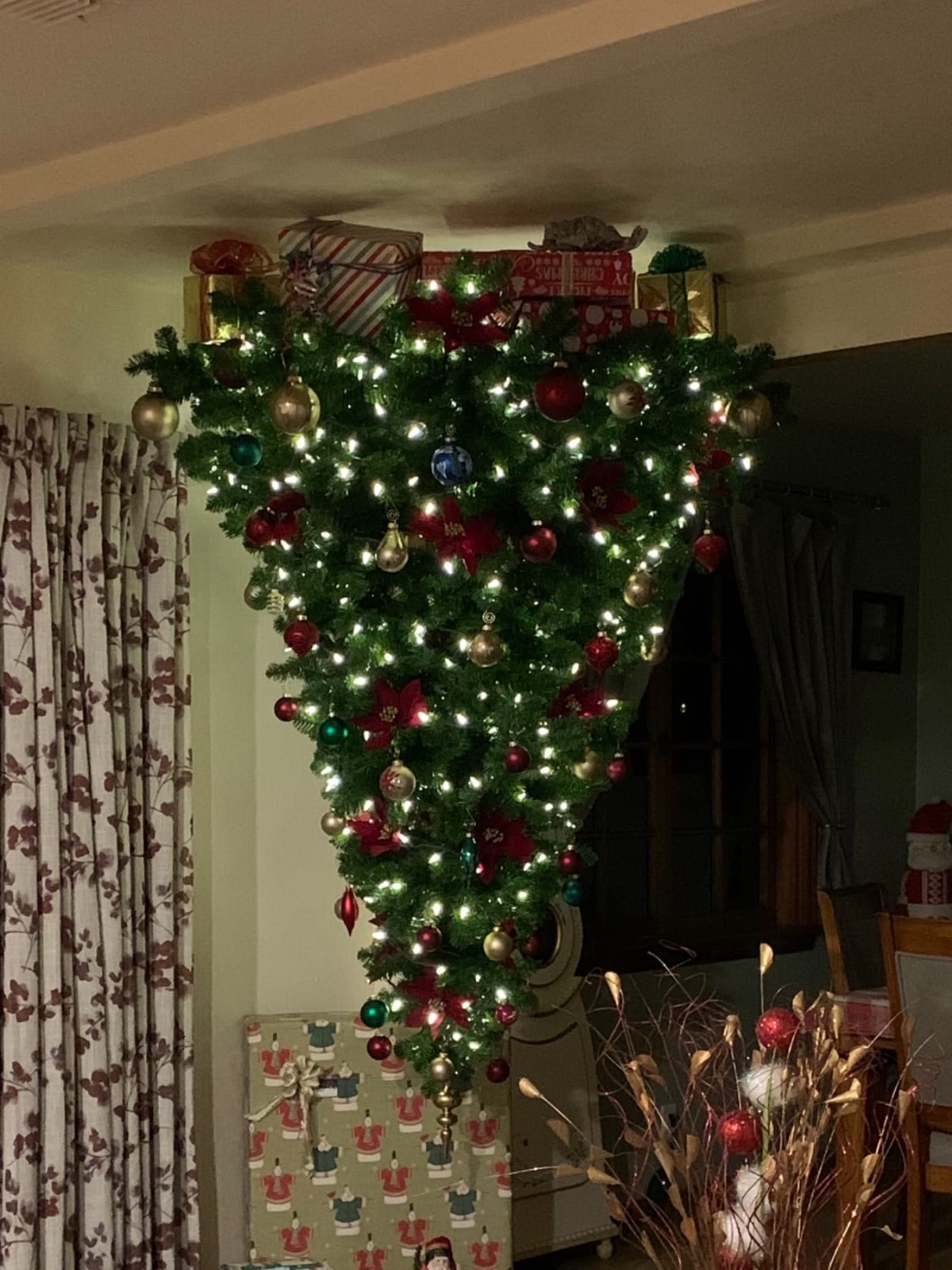 Vickerman 6' American Upside Down Artificial Christmas Half Tree, Unlit - Faux Upside Down Christmas Tree - Seasonal Indoor Home Decor customer photo 1